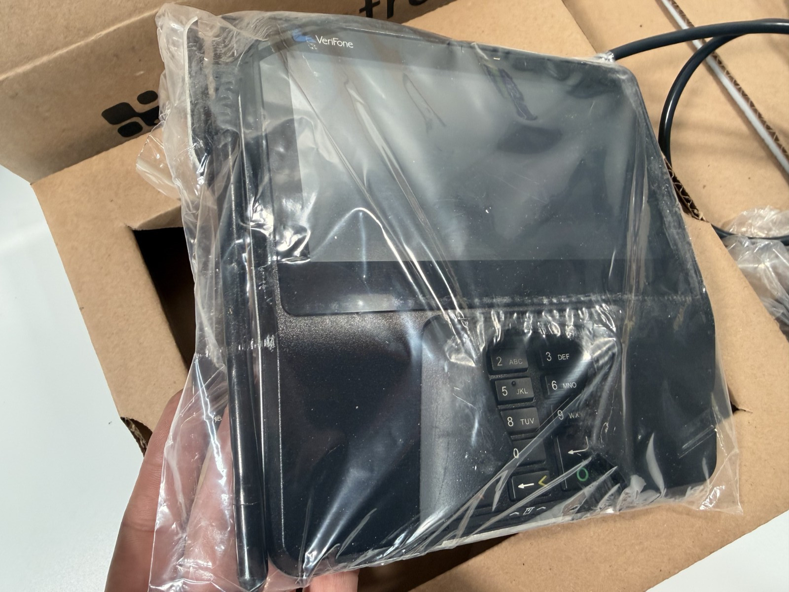 Verifone MX925 Credit Card Terminal w/ Cable and Power Supply M177-509-01-R