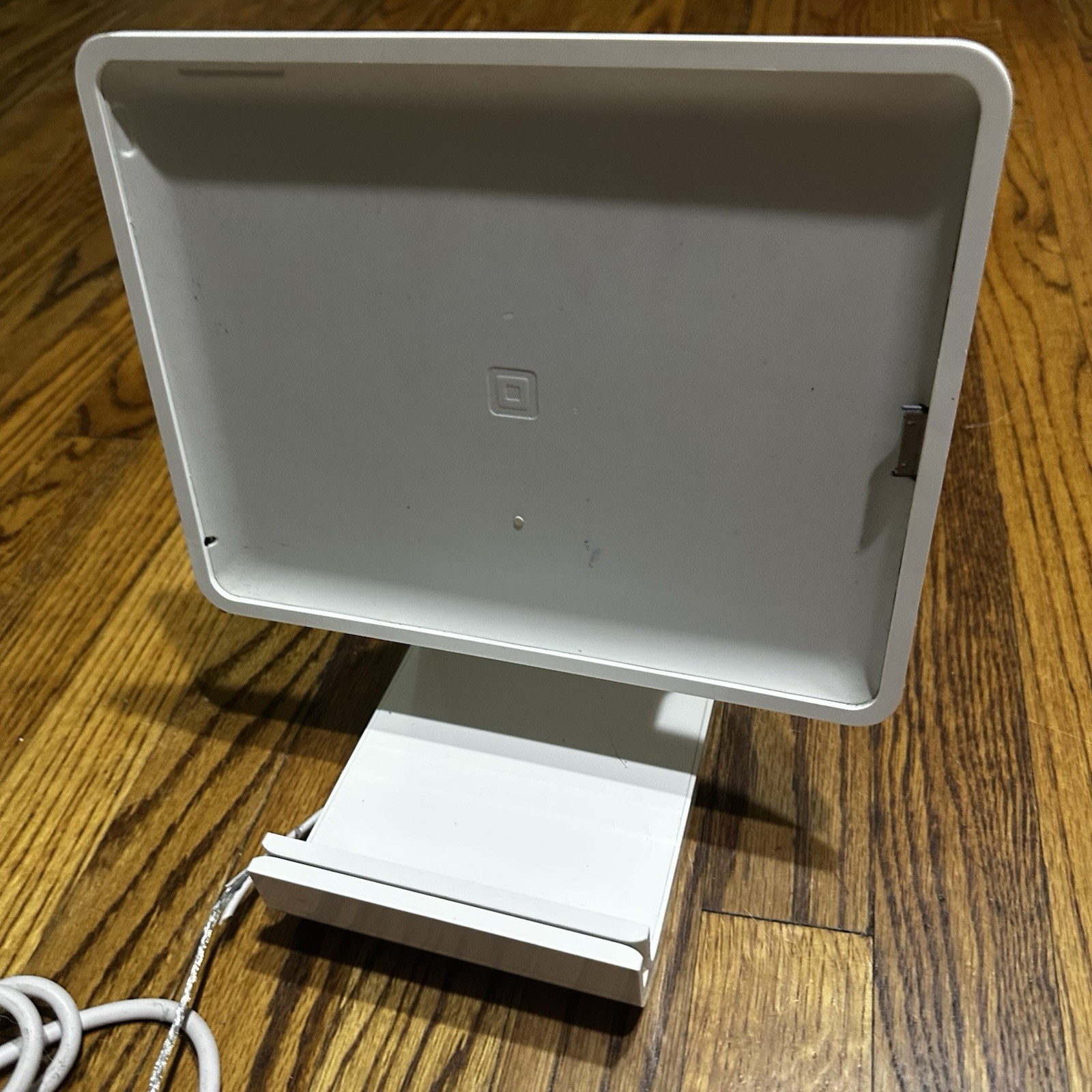 Square Stand 1st Gen POS Terminal with Reader & Power Cables – AS IS / NO IPAD