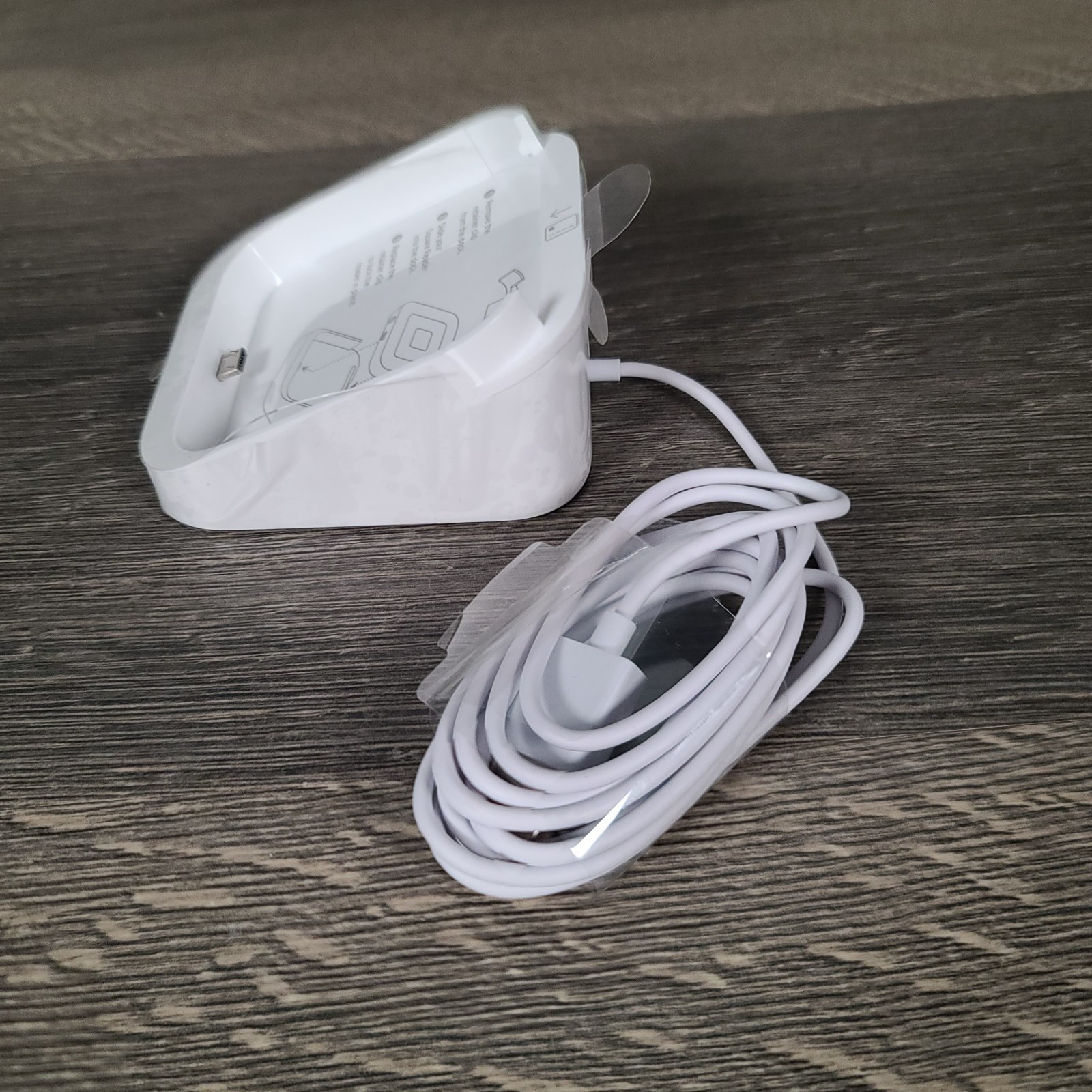 New Open Box Square Dock For Square Reader Contactless Credit Card Reader