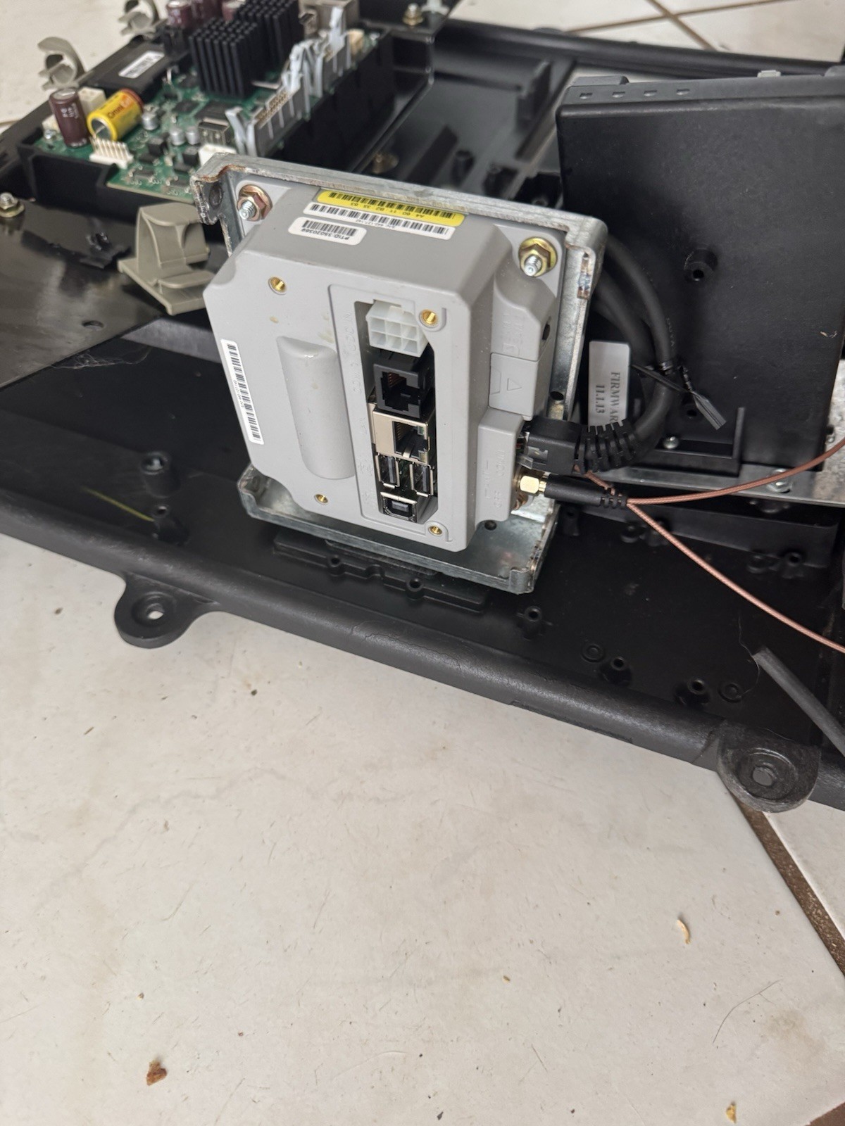 Two Hybrid Card Readers. Two App Pin Pads. Fcbs Work But Preprogrammed To QT.