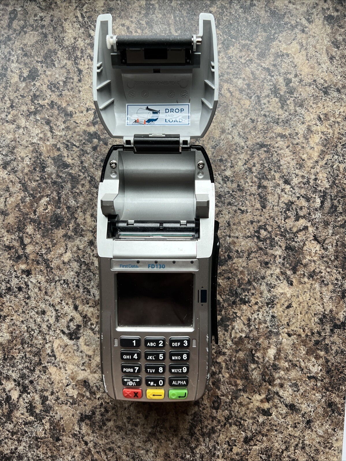 FIRST DATA FD130 CREDIT CARD TERMINAL AND RECEIPT PRINTER