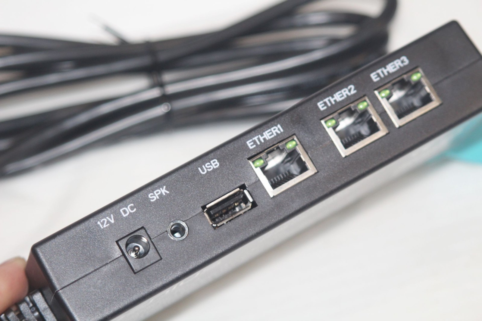 Genius Customer Platform CBL-332-002 Power Injector Supply Ethernet Verifone