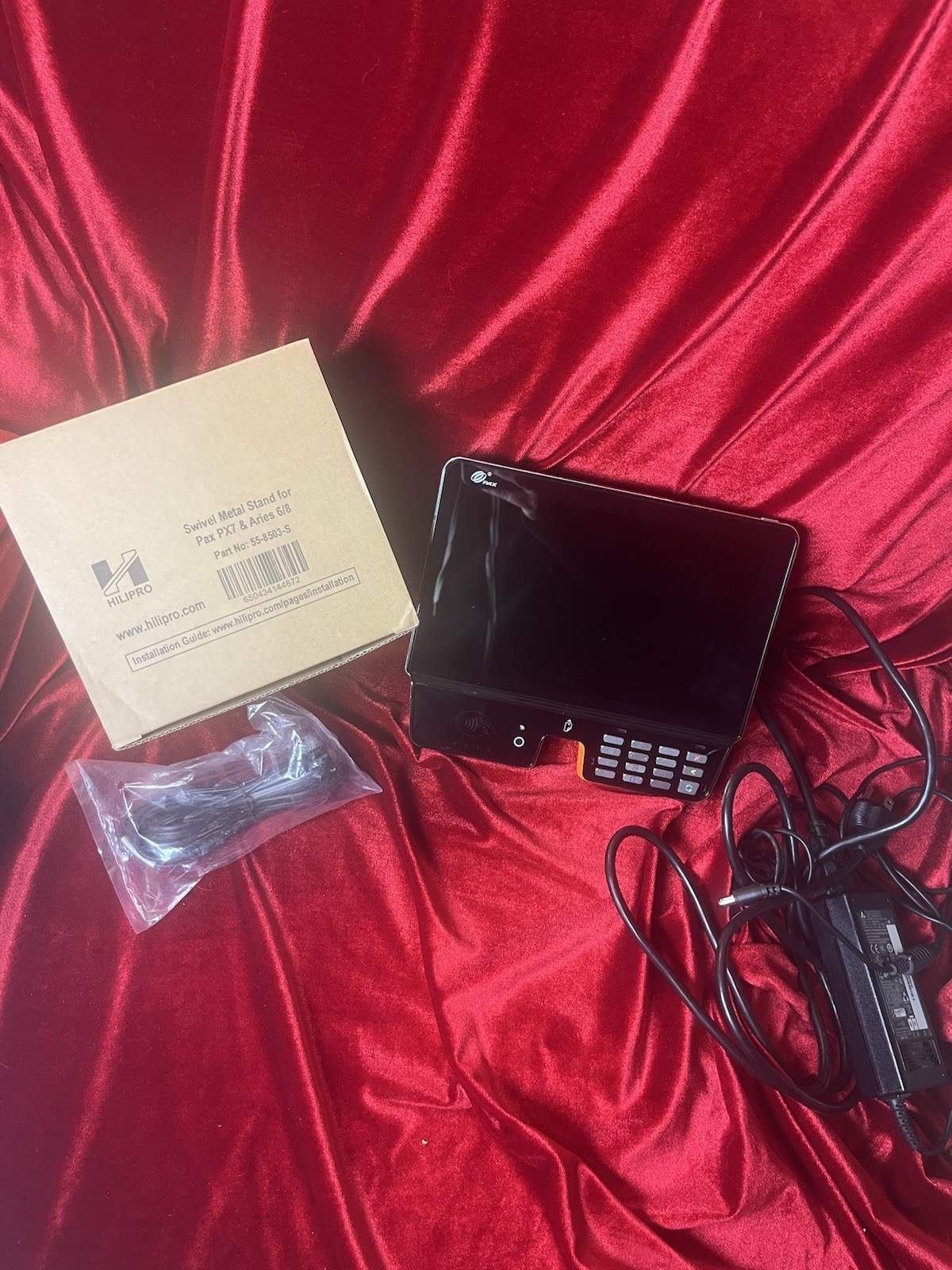 Pax Aries 8 Kit Payment Terminal AR6P-B0-5EA WITH Swivel Stand (stand Is NIB)