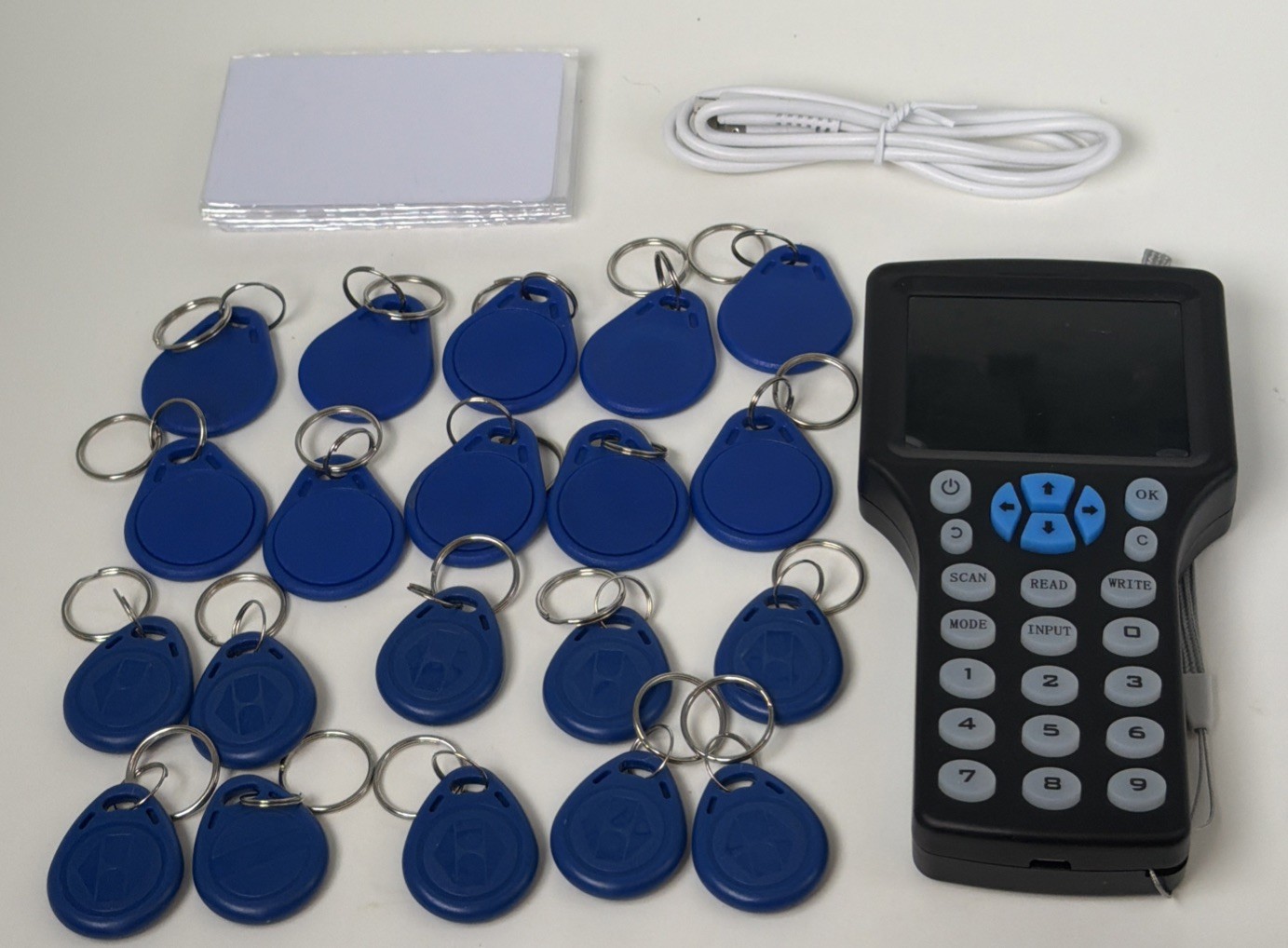 Smart RFID NFC Copier,10 Frequency Handheld 10 Keychain &10 UID Keychain: 8A2