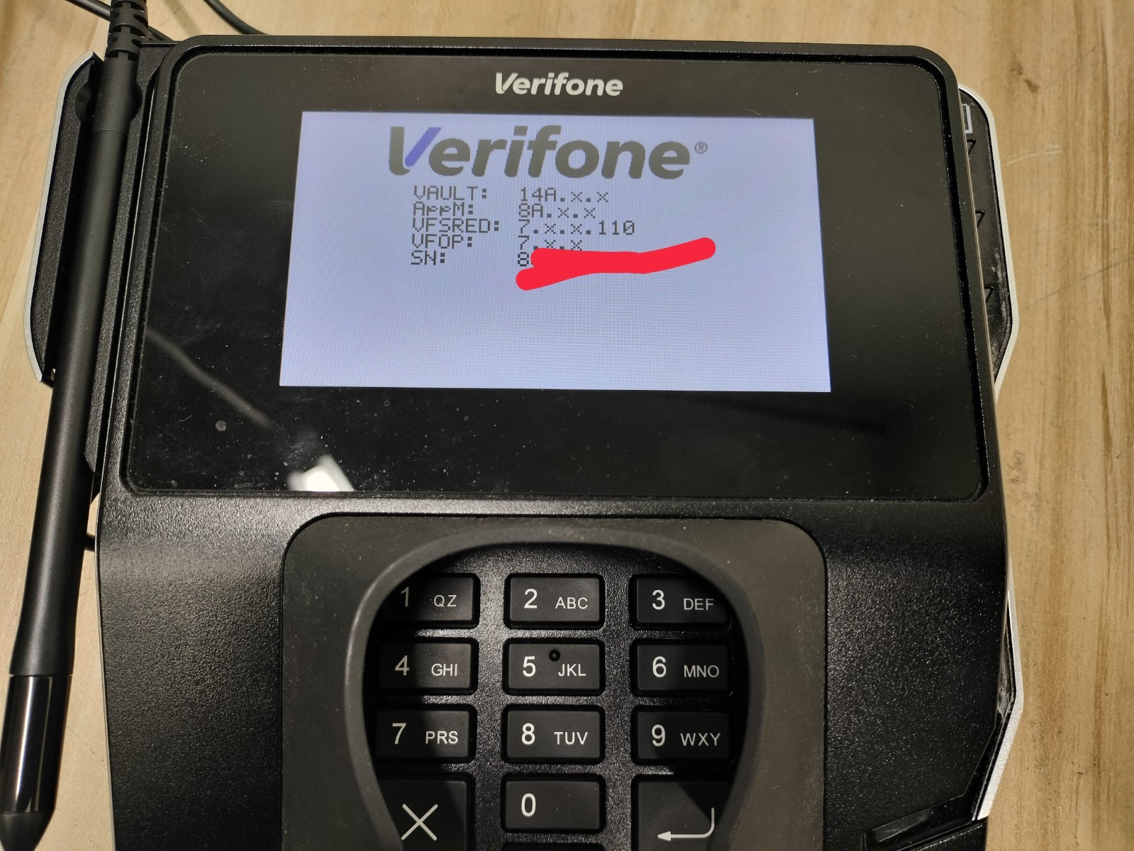 LOT OF 2 – Verifone MX 915 M132-409-01-R M177-409-01-R MX915 CC Pinpad Terminal
