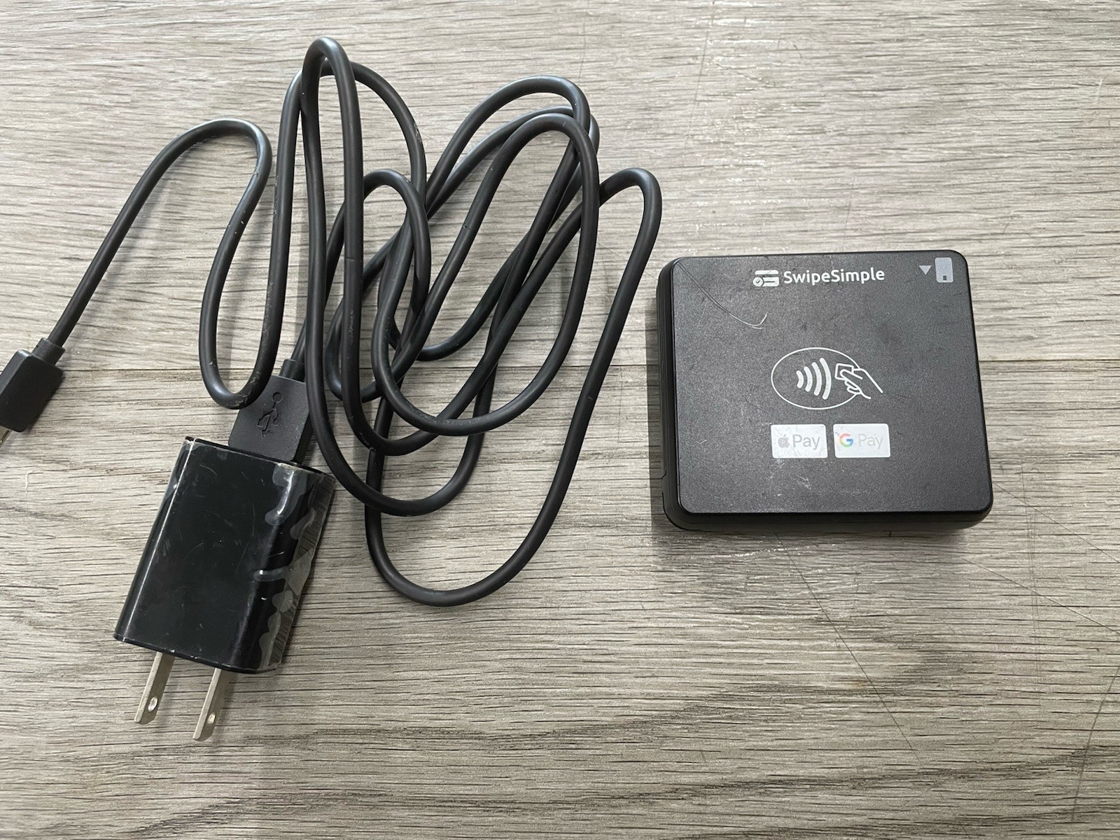 SwipeSimple Swift B250 Bluetooth – EMV Credit Card Reader