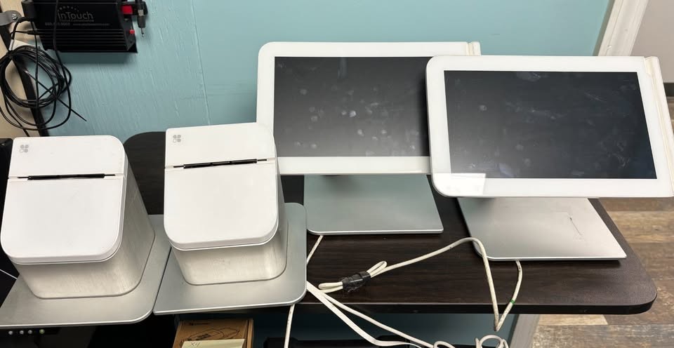 CLOVER STATION C100 POS SYSTEM With P100 Printer (factory Reset) Tested (READ)