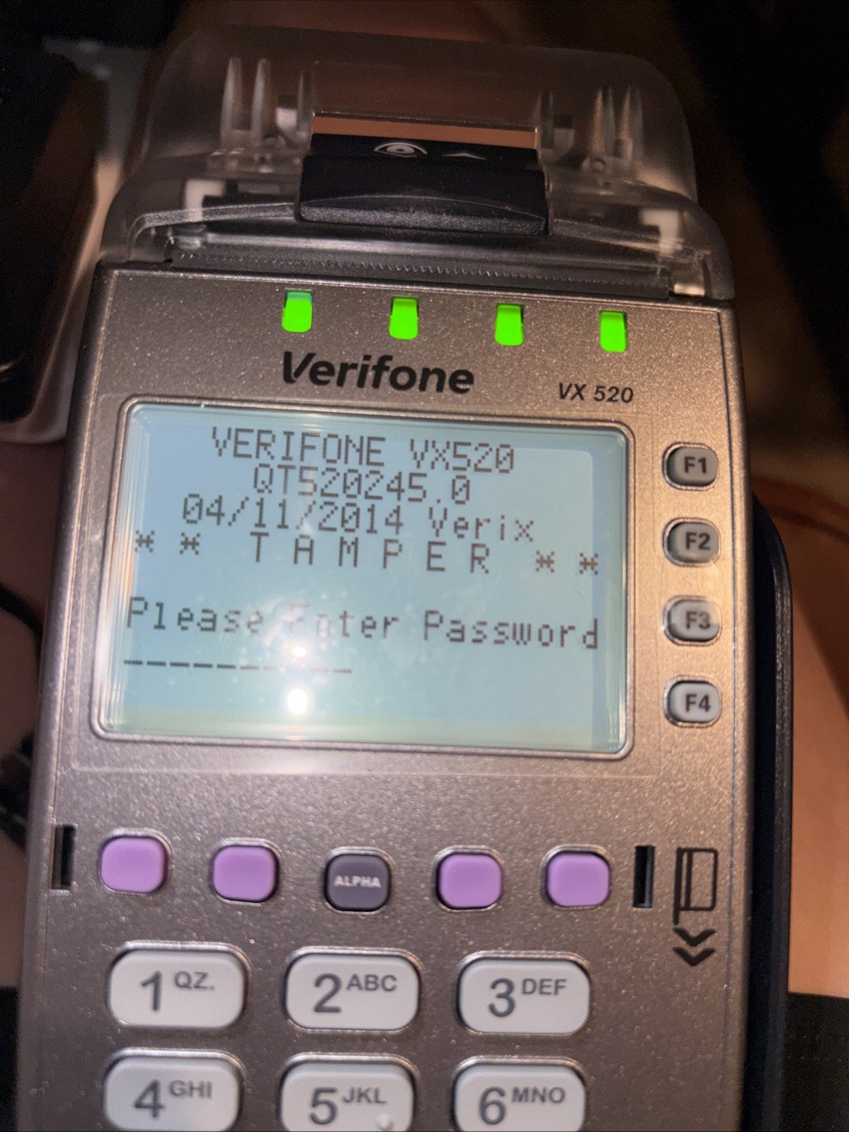 VeriFone VX 520 CTLS M252-653-AD-NAA-3 NEW!