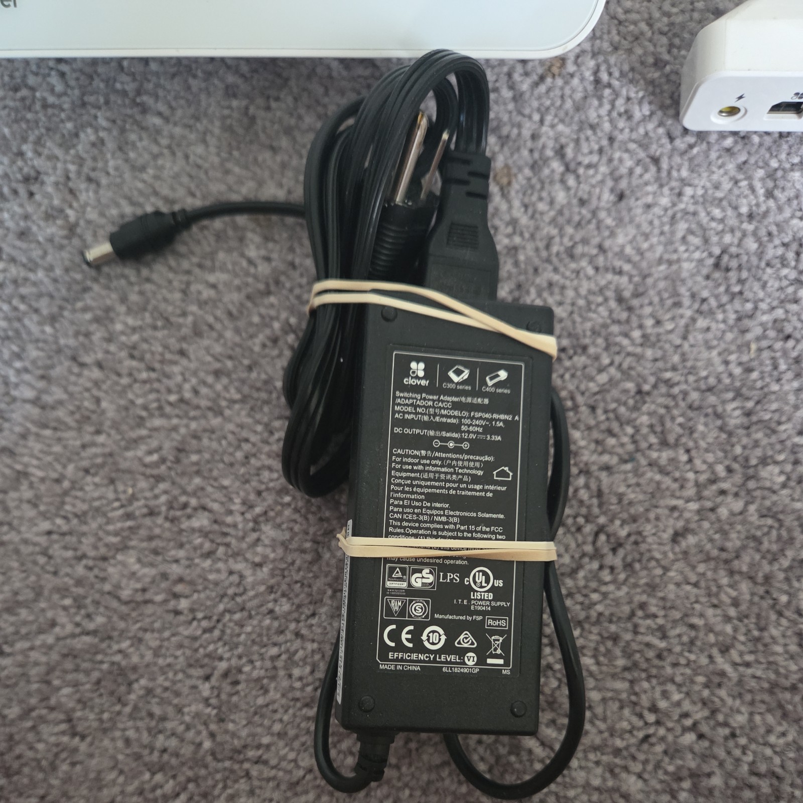 Clover Mini Wifi C300 Card Reader /POS Point of Sale System w/Power Supply