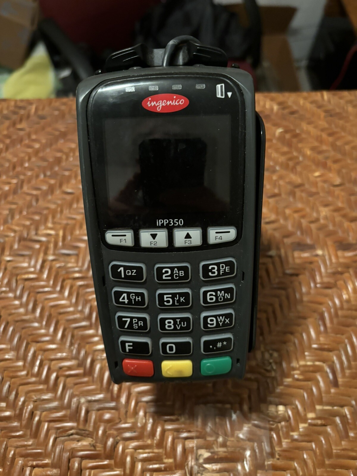 10 – Ingenico IPP350 Credit Card Terminals (8 With Stand)