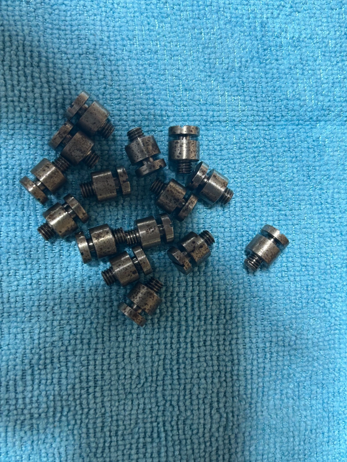 LOT OF 5 ingenico Lane 7000 STAND SUPPORT Lane7000 lane 8000 with screws