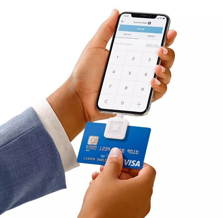 Square Reader for Magstripe with Lightning Connector