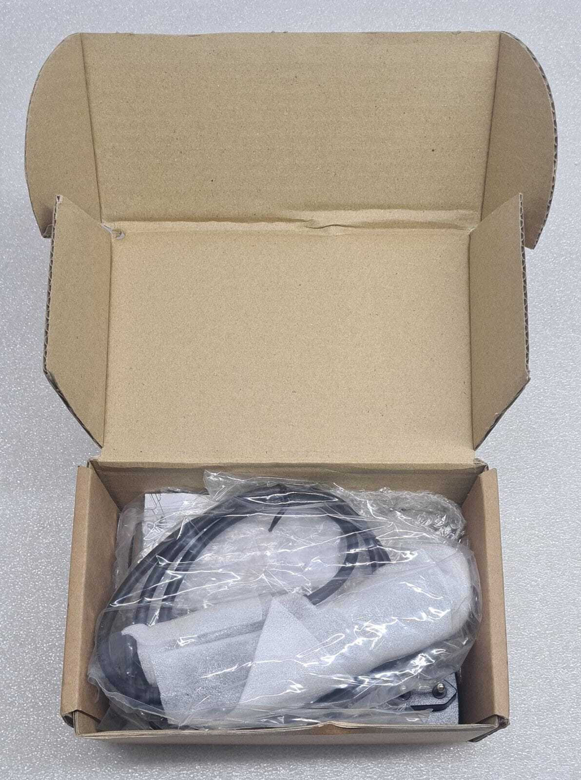 NEW FULL KIT – VeriFone VX820 160MB SC 3SAM STD KEYPD CTLS M282-703-CB-R-3
