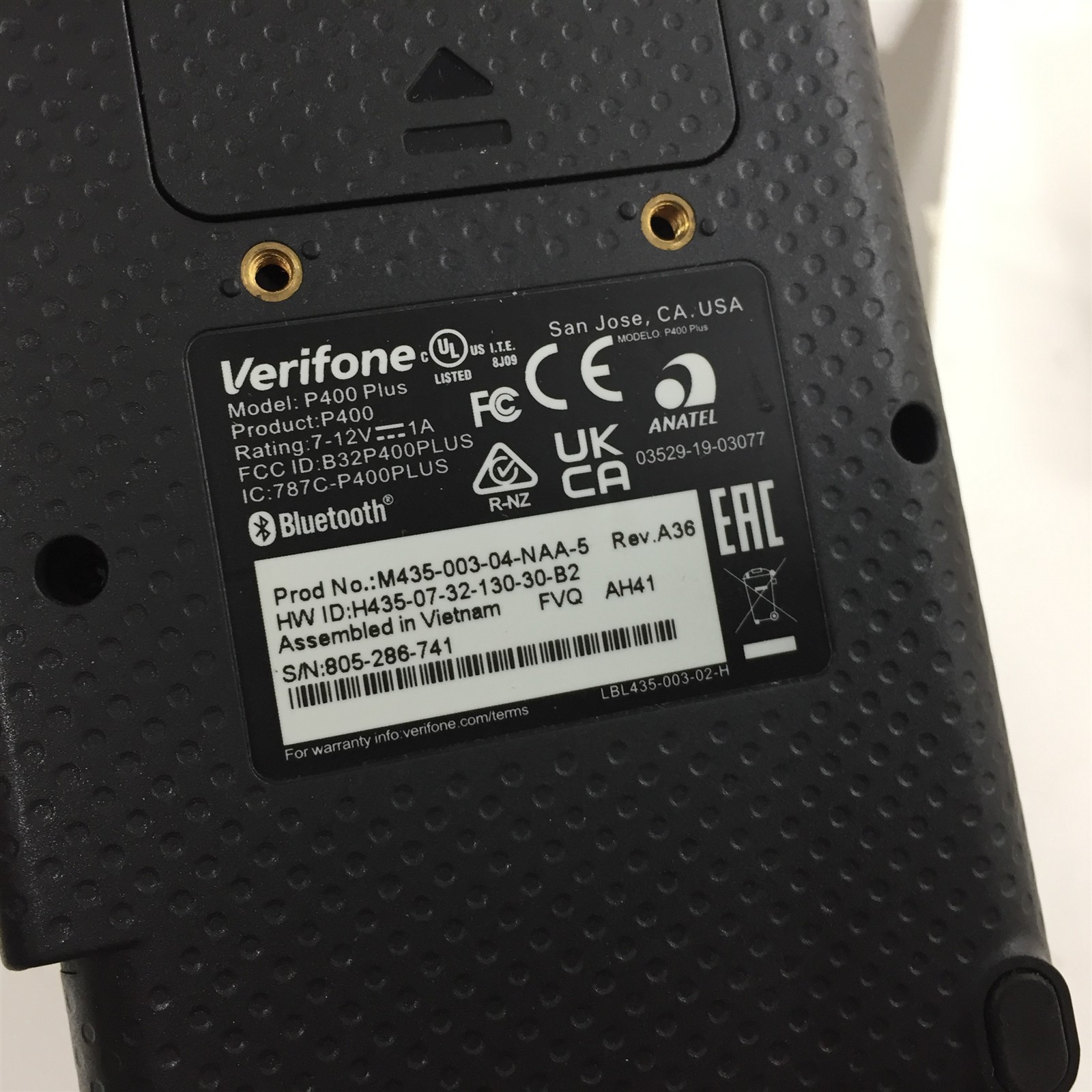 Verifone P400 Plus NAA Touch WIFI/BT 512MB+512MB STD Keypad M435-003-04-NAA-5 Wh
