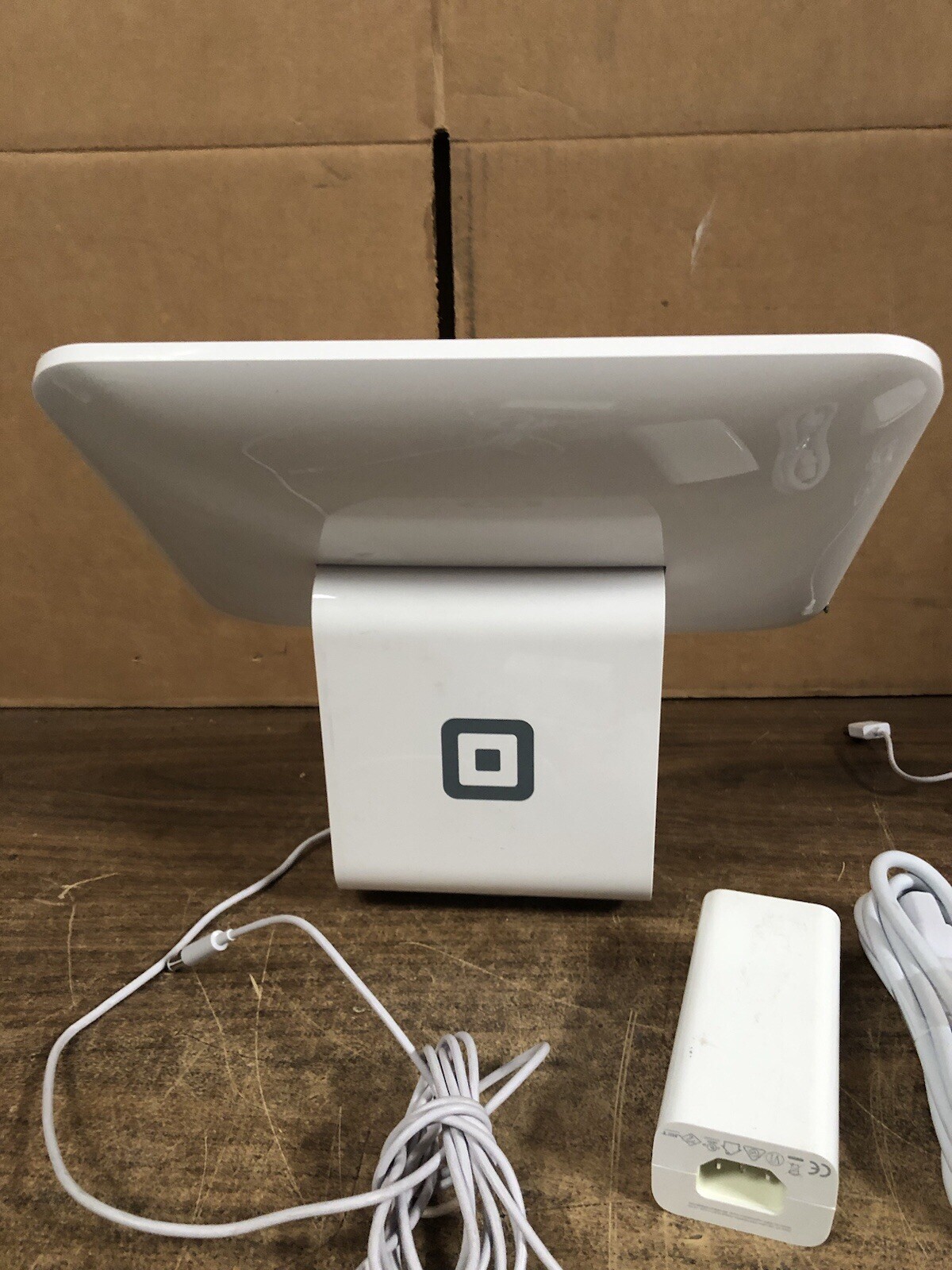 Genuine Square SPF1-01 POS Terminal Stand iPad 10.2. Power adapter Card Reader