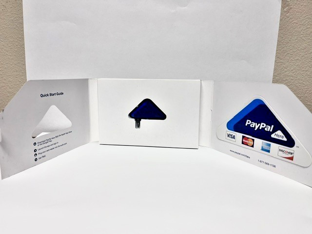 lot of (4) paypal mobile card reader blue 3.5mm connector- good condition