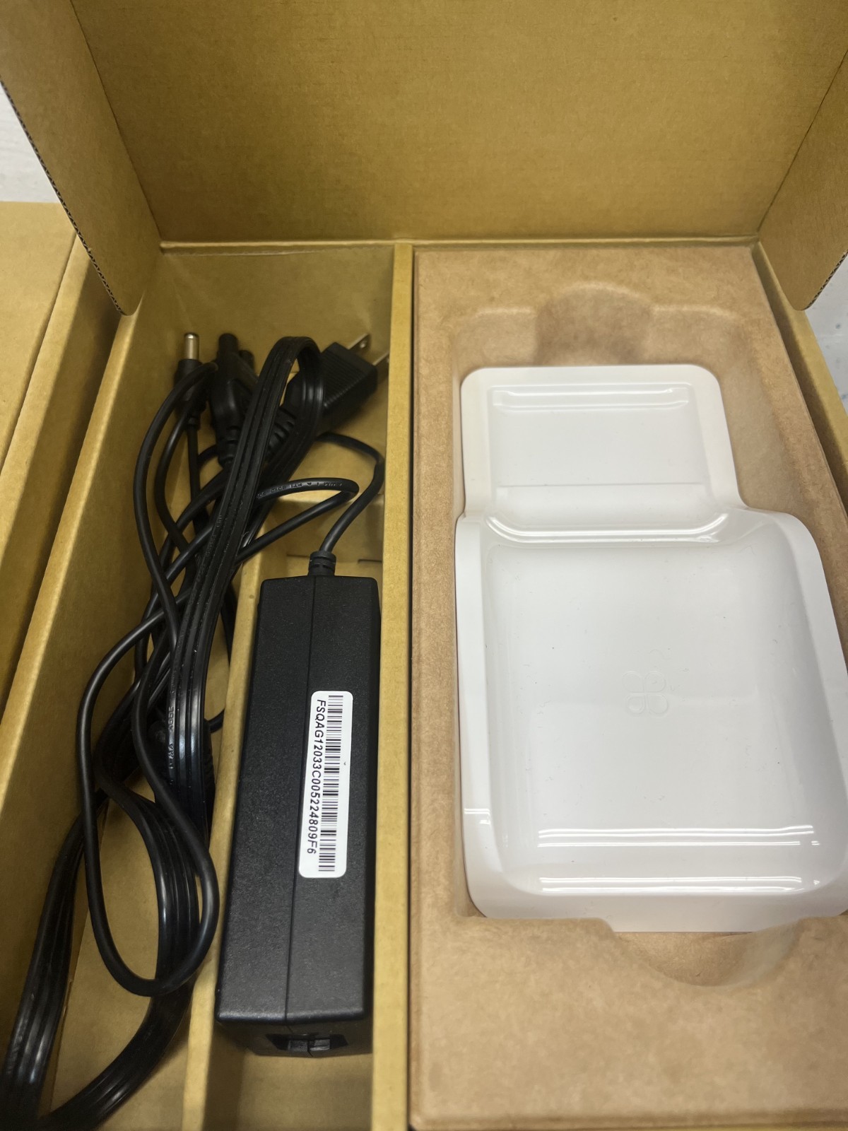 Clover Flex 3 Handheld POS System/C405 + Wireless Cradle K405 + Charger Adapter