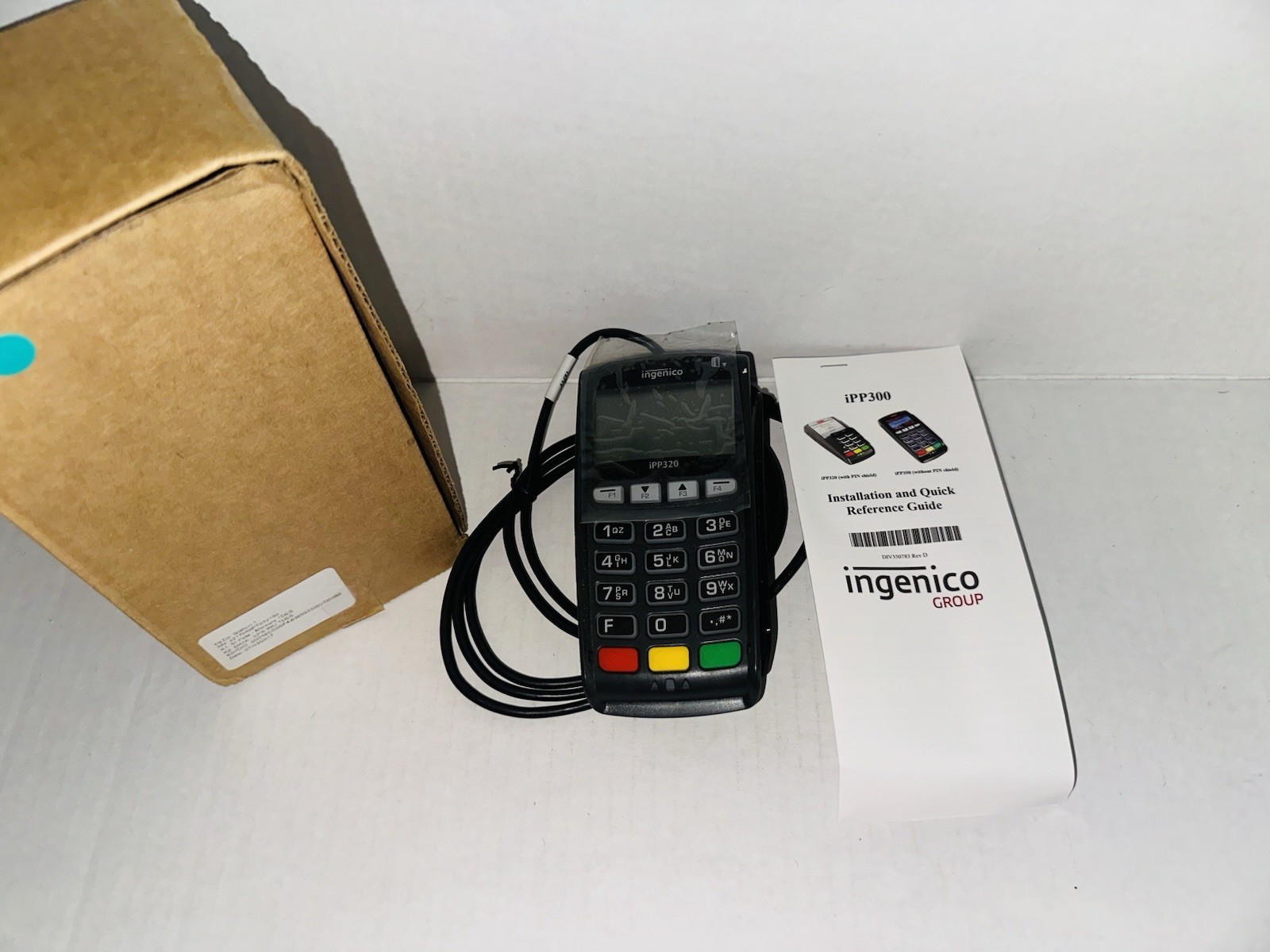 Ingenico iPP320 Credit Card Processing Terminal Machine (New – Open Box )