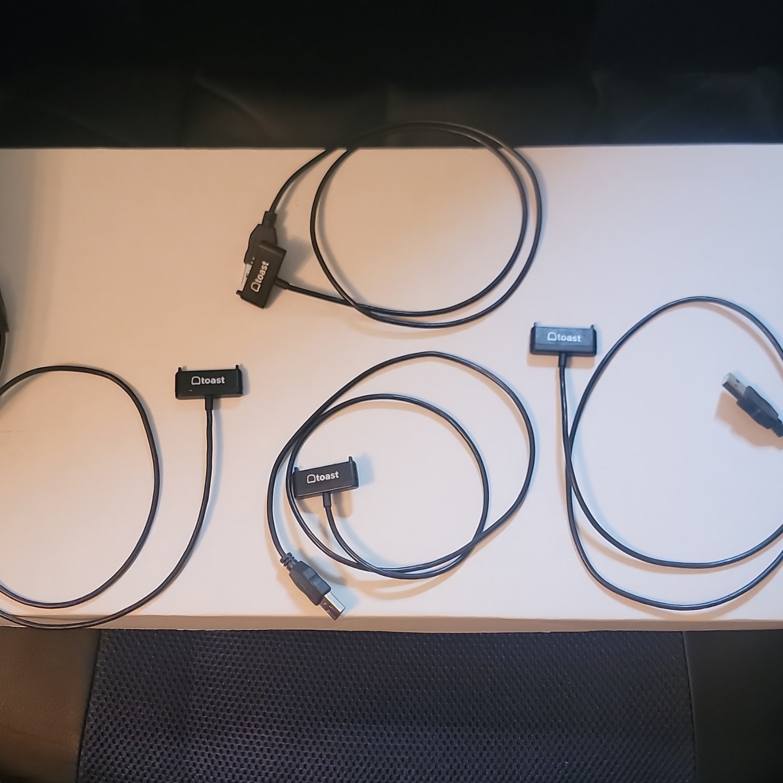 Lot of 4- Toast Go 2 TG200 Charging Cables Included