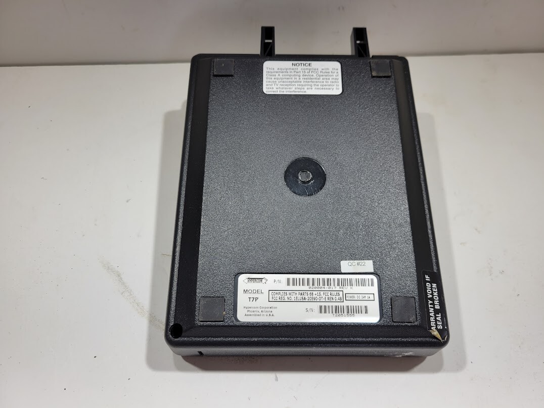 HYPERCOM T7P CREDIT CARD MACHINE POWERS ON BUT UNTESTED