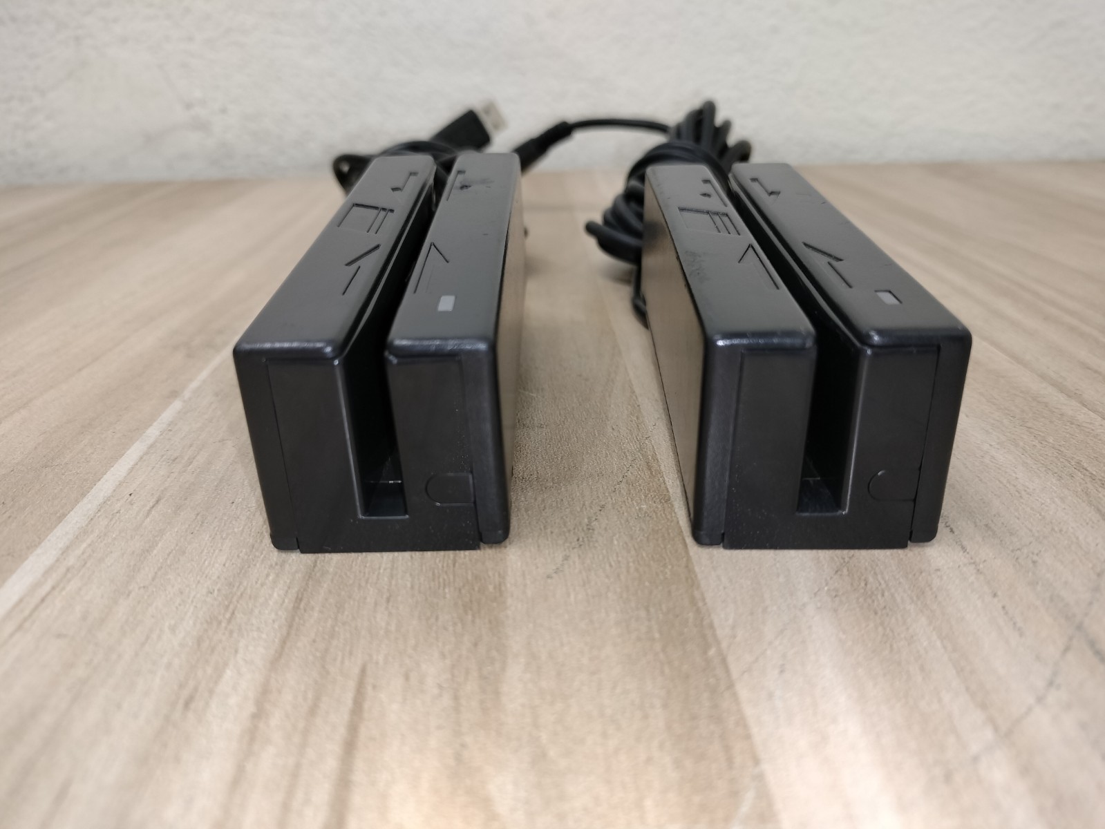 LOT OF 2 – Magtek 21040108 USB Magnetic Strip Credit Card Reader