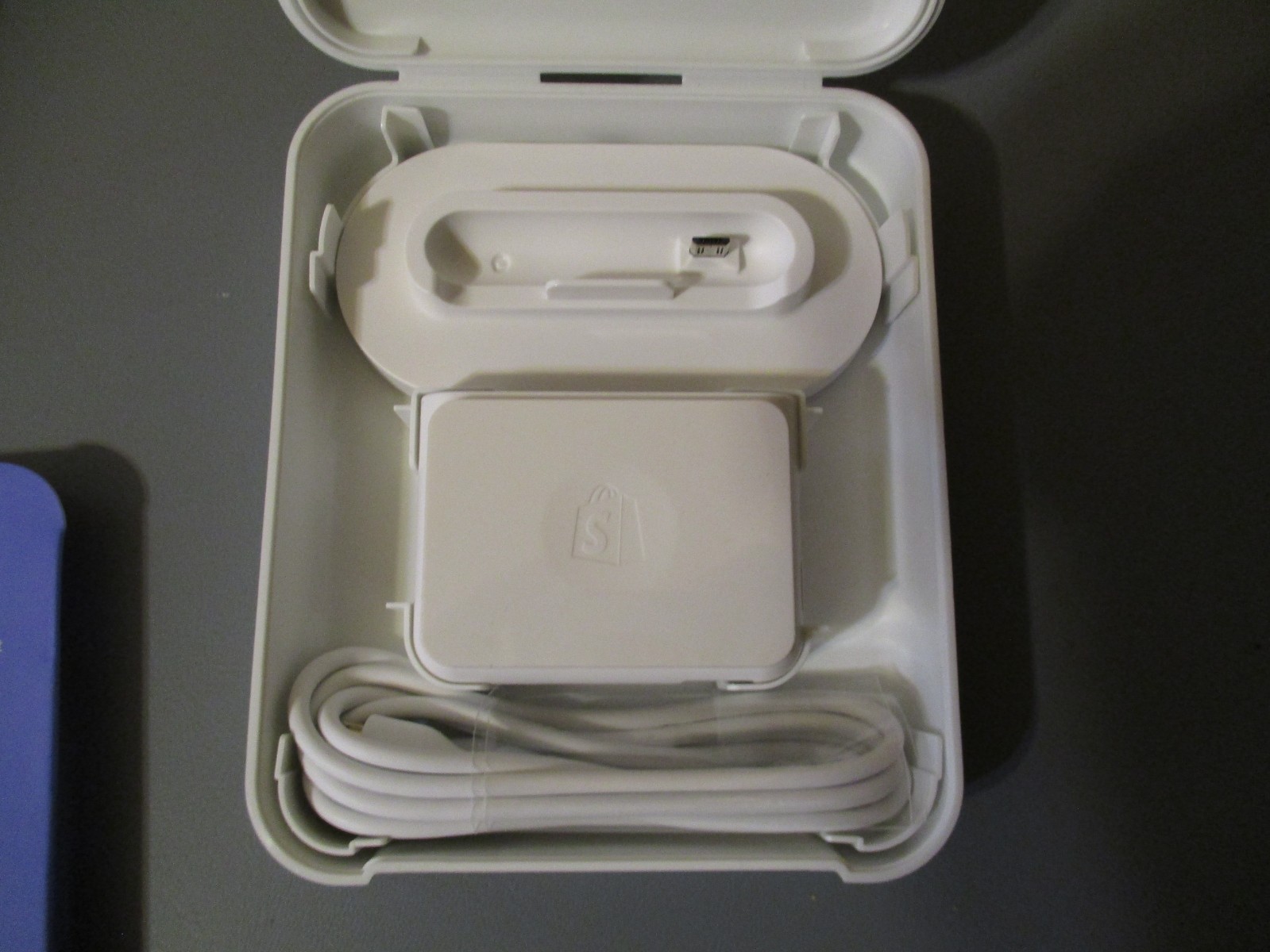SHOPIFY CHIP & SWIPE READER NEW NEVER USED