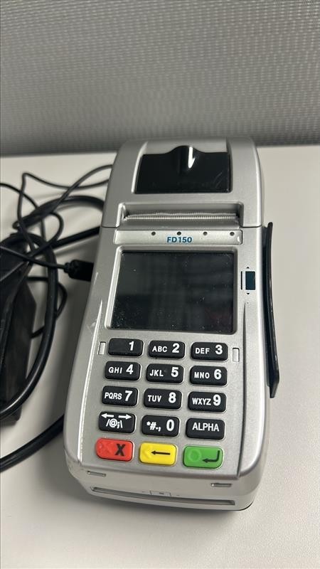 First Data FD130 Credit Card Terminal