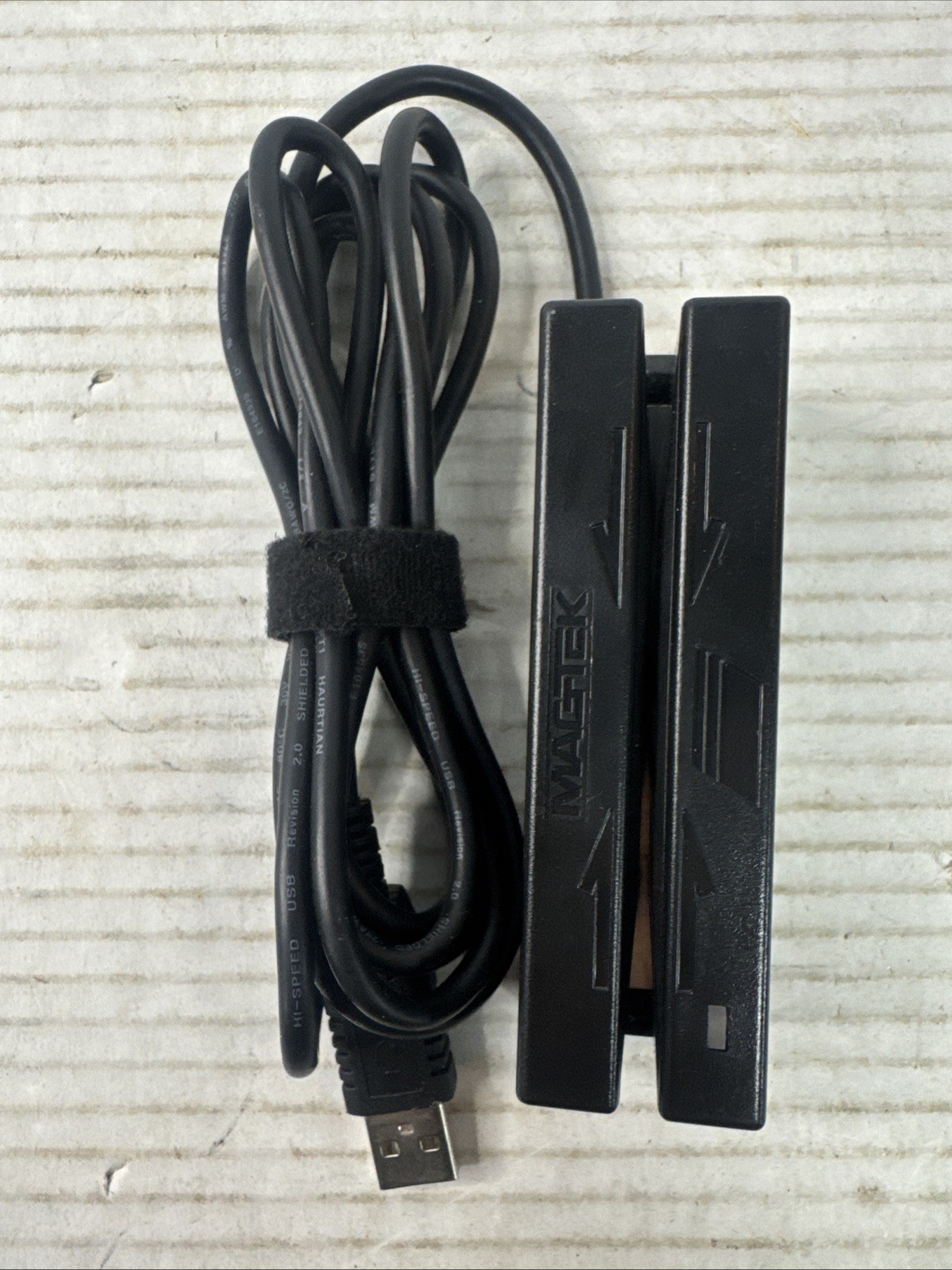 MagTek 21040104 USB HID Swipe Reader Tested Works