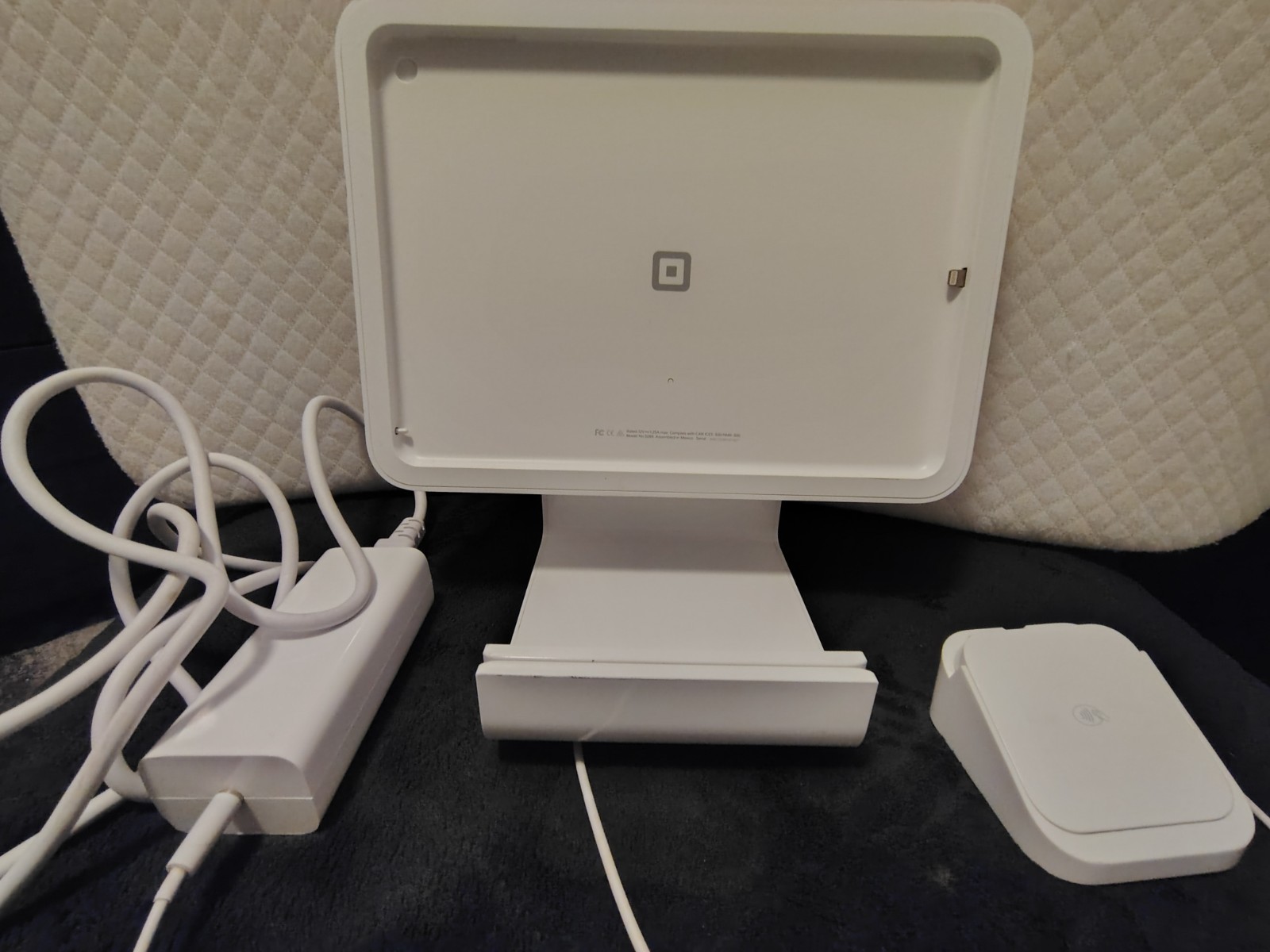 Square Stand iPad POS Credit Card Terminal w/ Power Adapter, USB Hub
