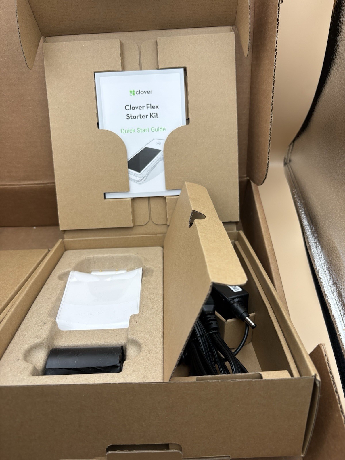 Clover Flex Starter Kit K400U Wireless POS Credit Card Terminal C401U LTE New