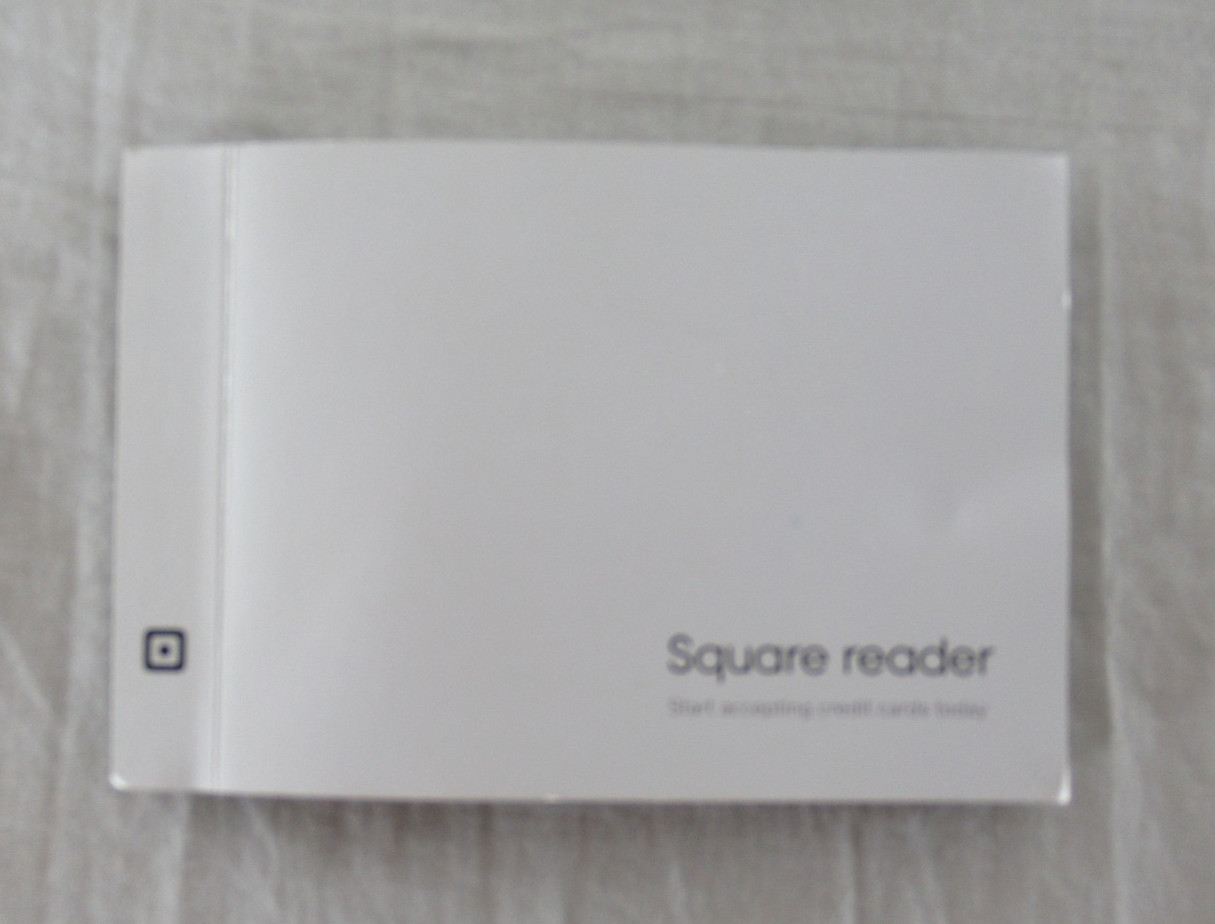 Square Reader POS Credit Card Swipe Mobile Magstripe 3.5 AUX Headphone Jack 2013