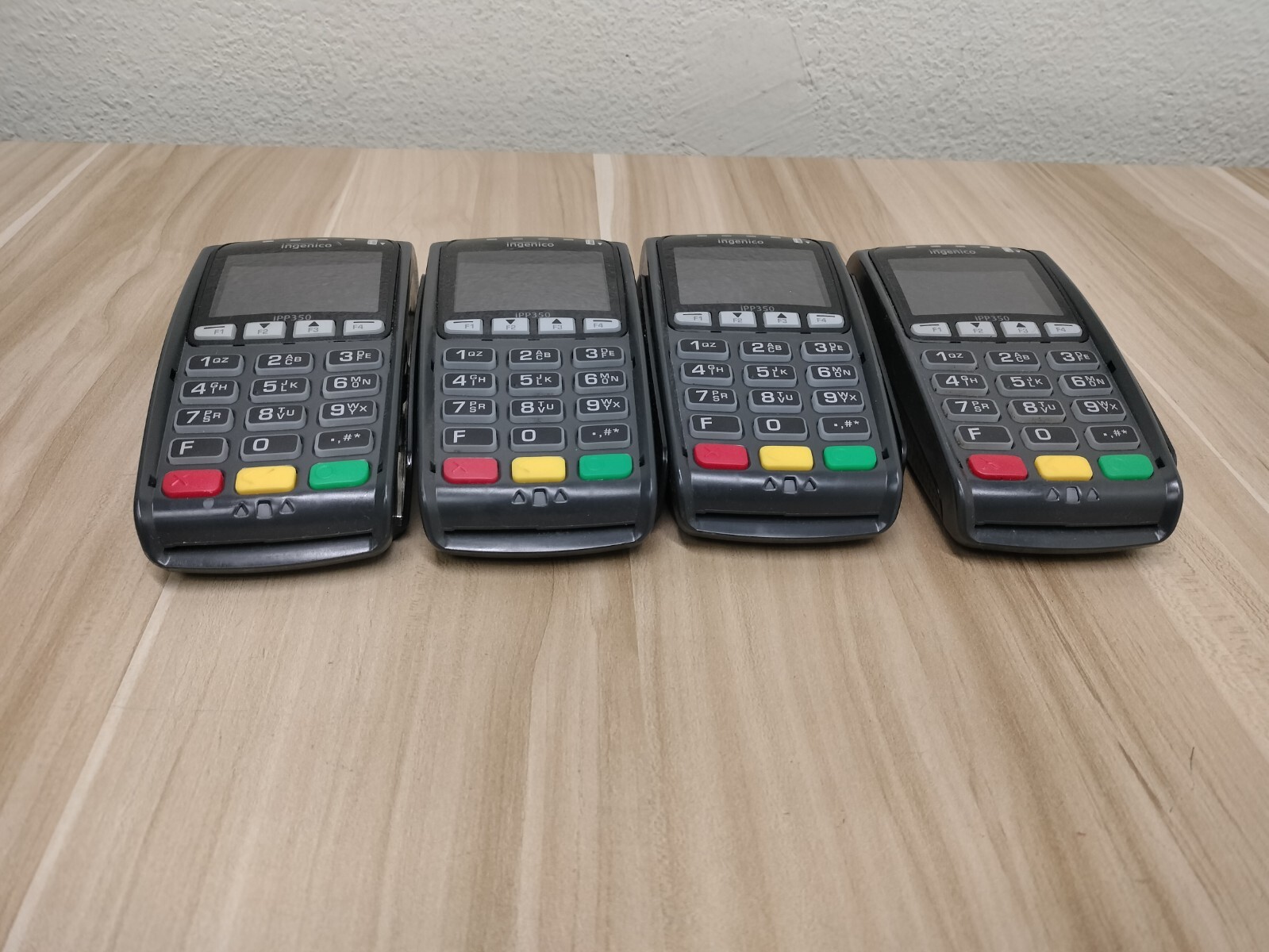 (LOT OF 4) Ingenico IPP350 Credit Card Terminal *NO USB CABLE*SOLD AS-IS*
