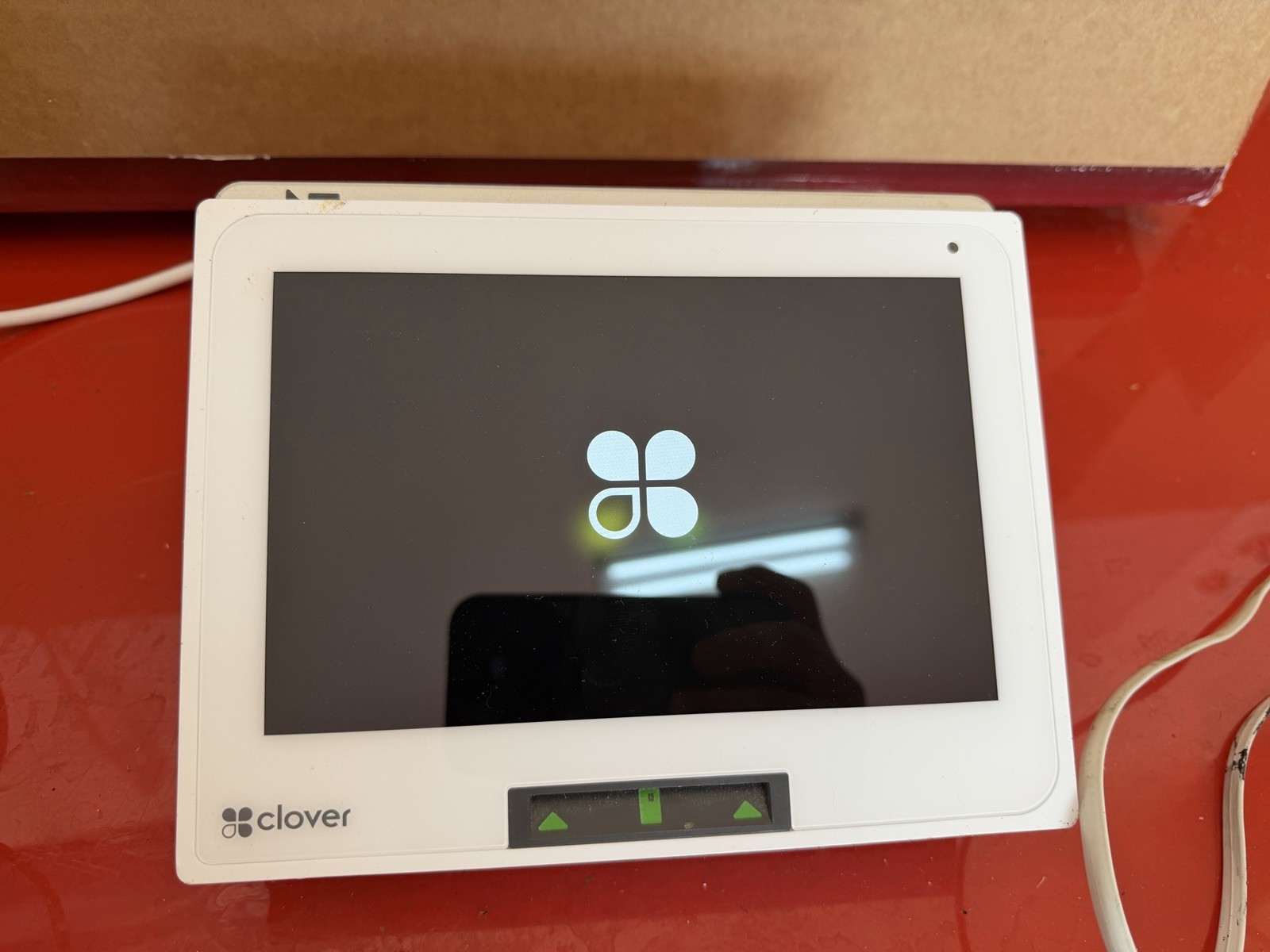 Clover Wi-Fi C505 and P550 Card Reader Point of Sale System POS