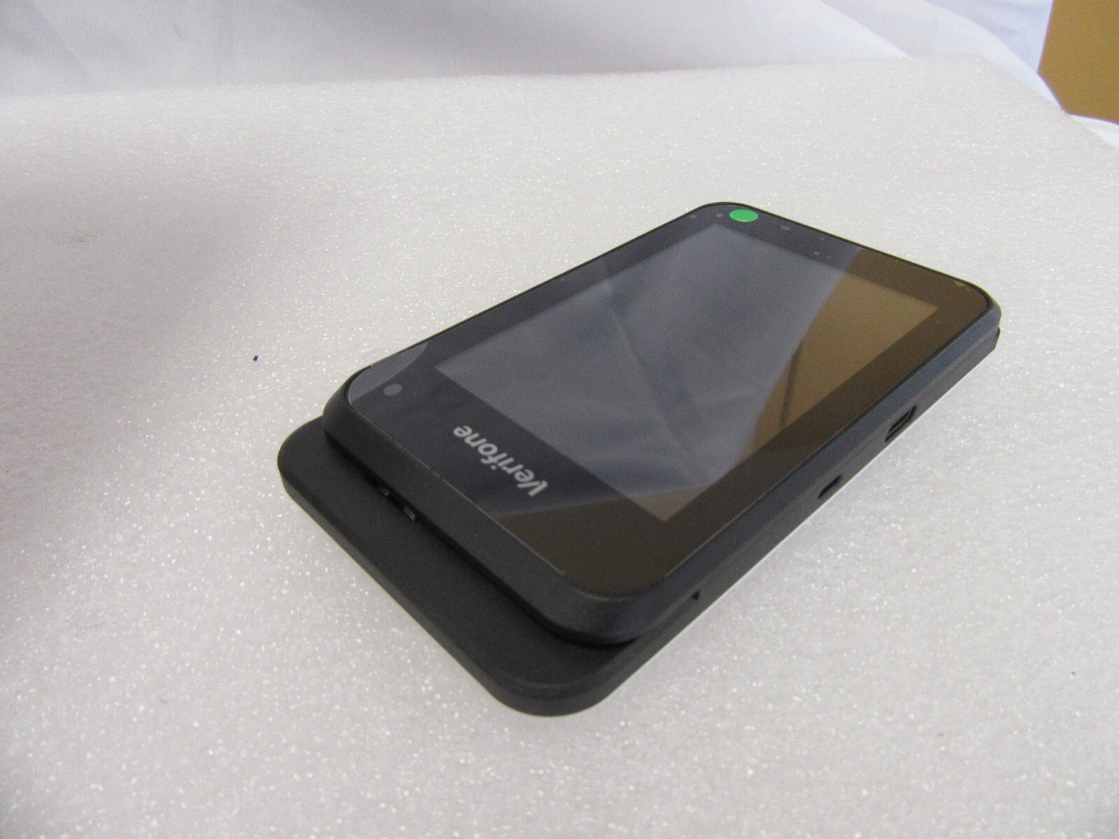 VERIFONE E280 mPOS WWA ENGAGE IDEVICE P/N: M087-602-11-WWA
