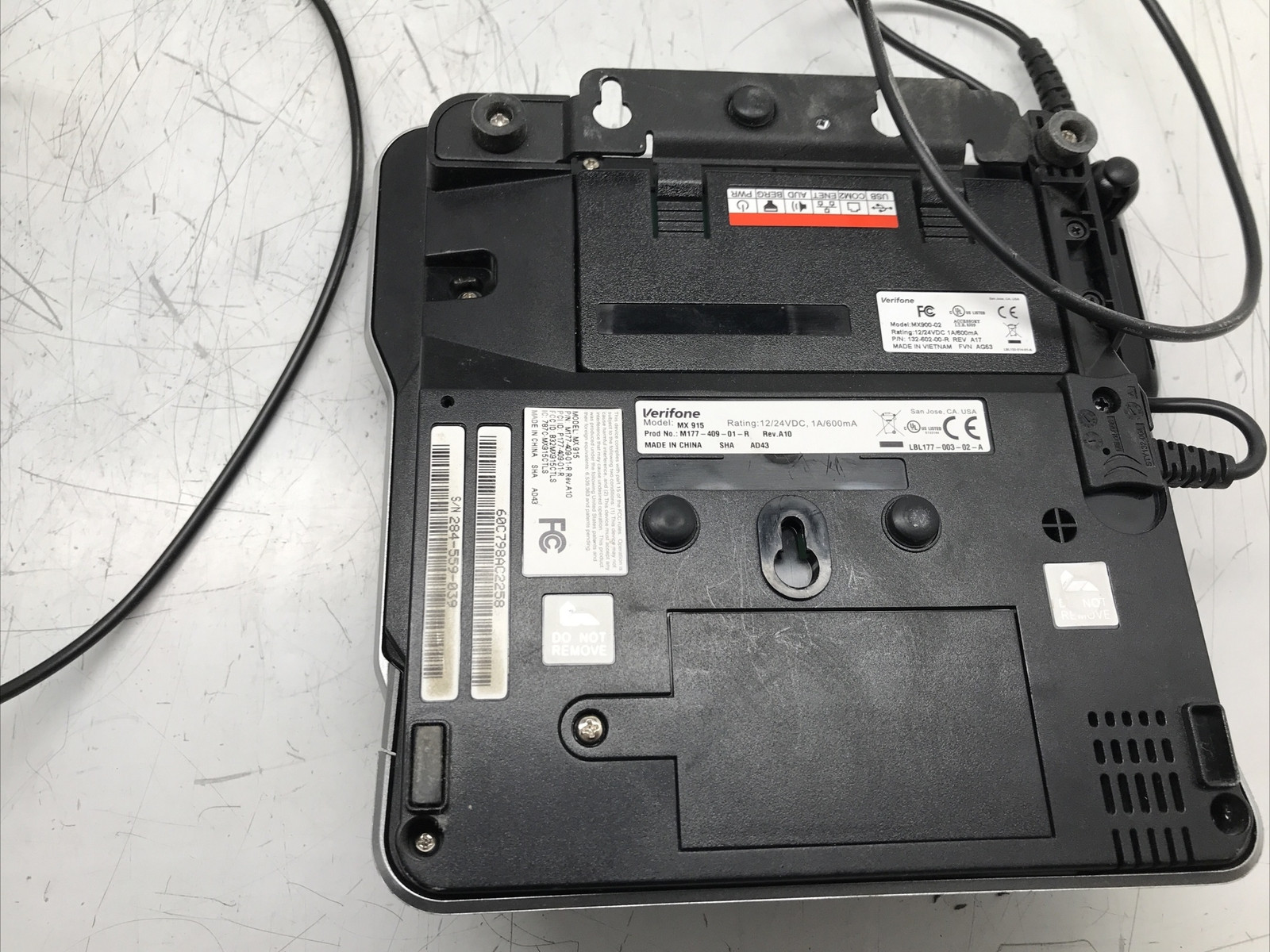 Lot of 4 VERIFONE MX 915 Pin Pad Payment Terminals with 3 MX900-02 modules