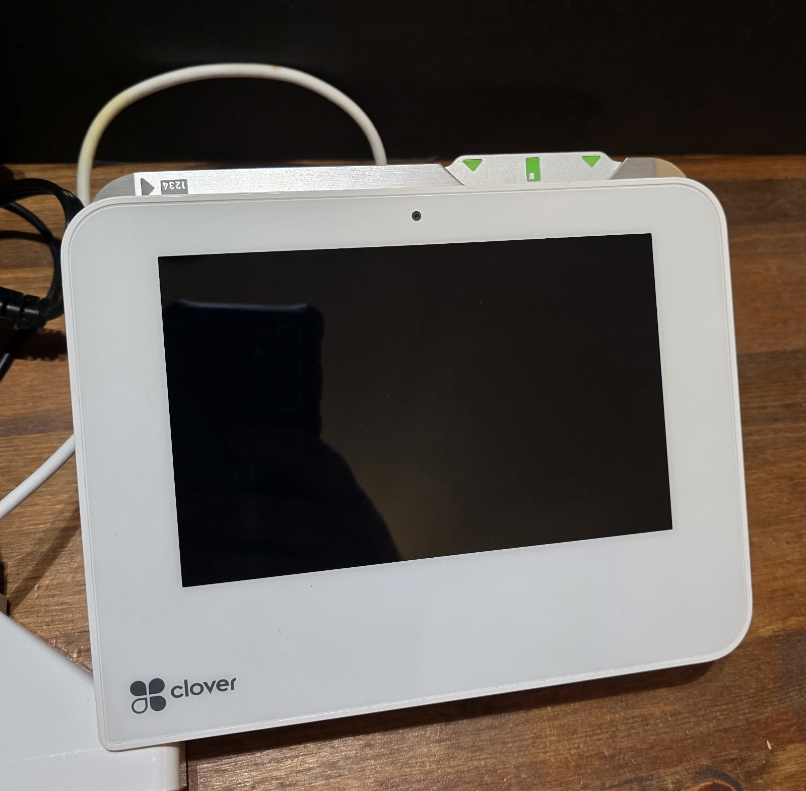 Clover Mini Wifi C300 – Card Reader / POS Point of Sale System w/ Power Supply