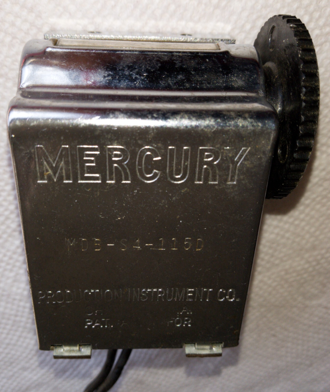 VTG 4 Digit Counter Mercury MDB-S4-115D Production Inst Co 3.4 KOhm Resistance