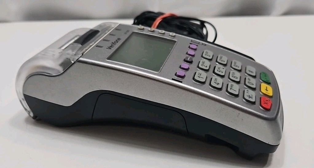 Verifone VX520 CREDIT / DEBIT Card POS Terminal With Power Cord