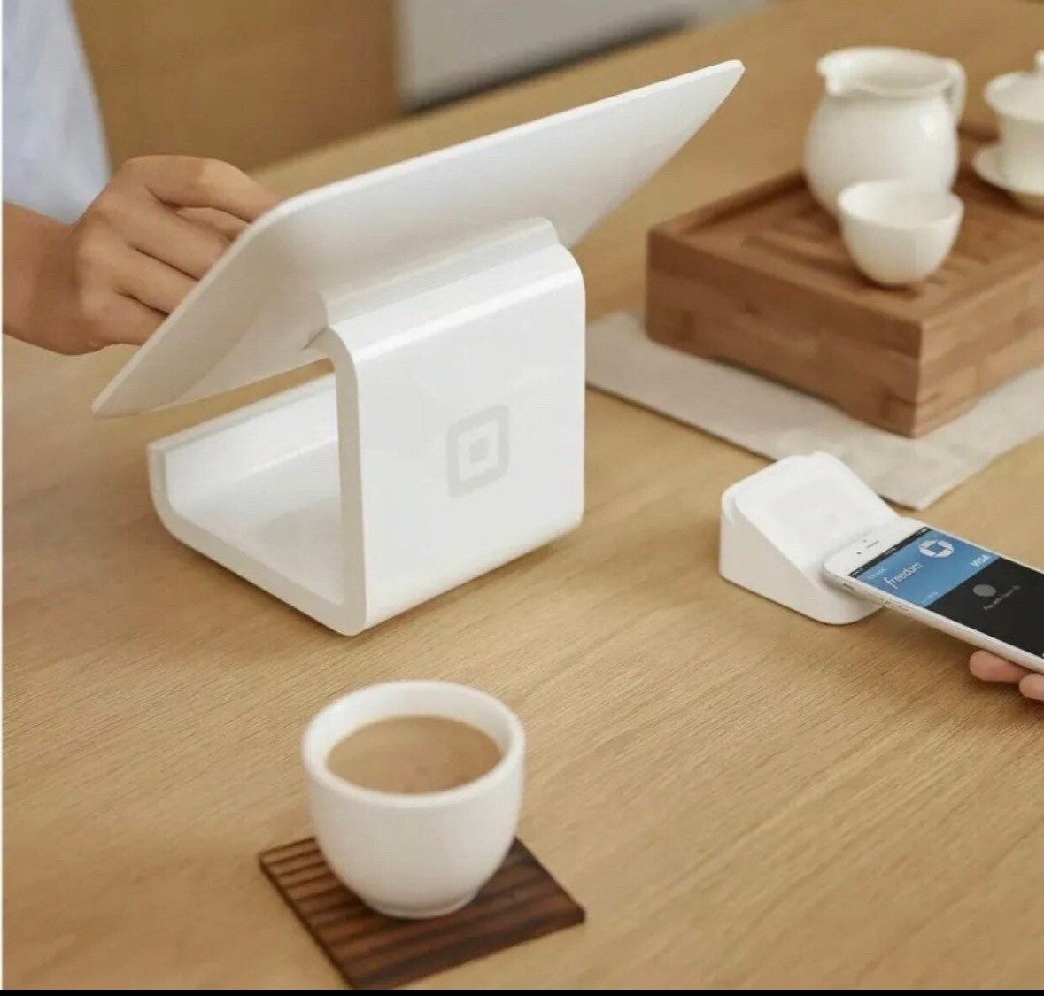 Square Stand With contactless chip fit for iPad Air (2017, 2018), iPad Pro 9.7″