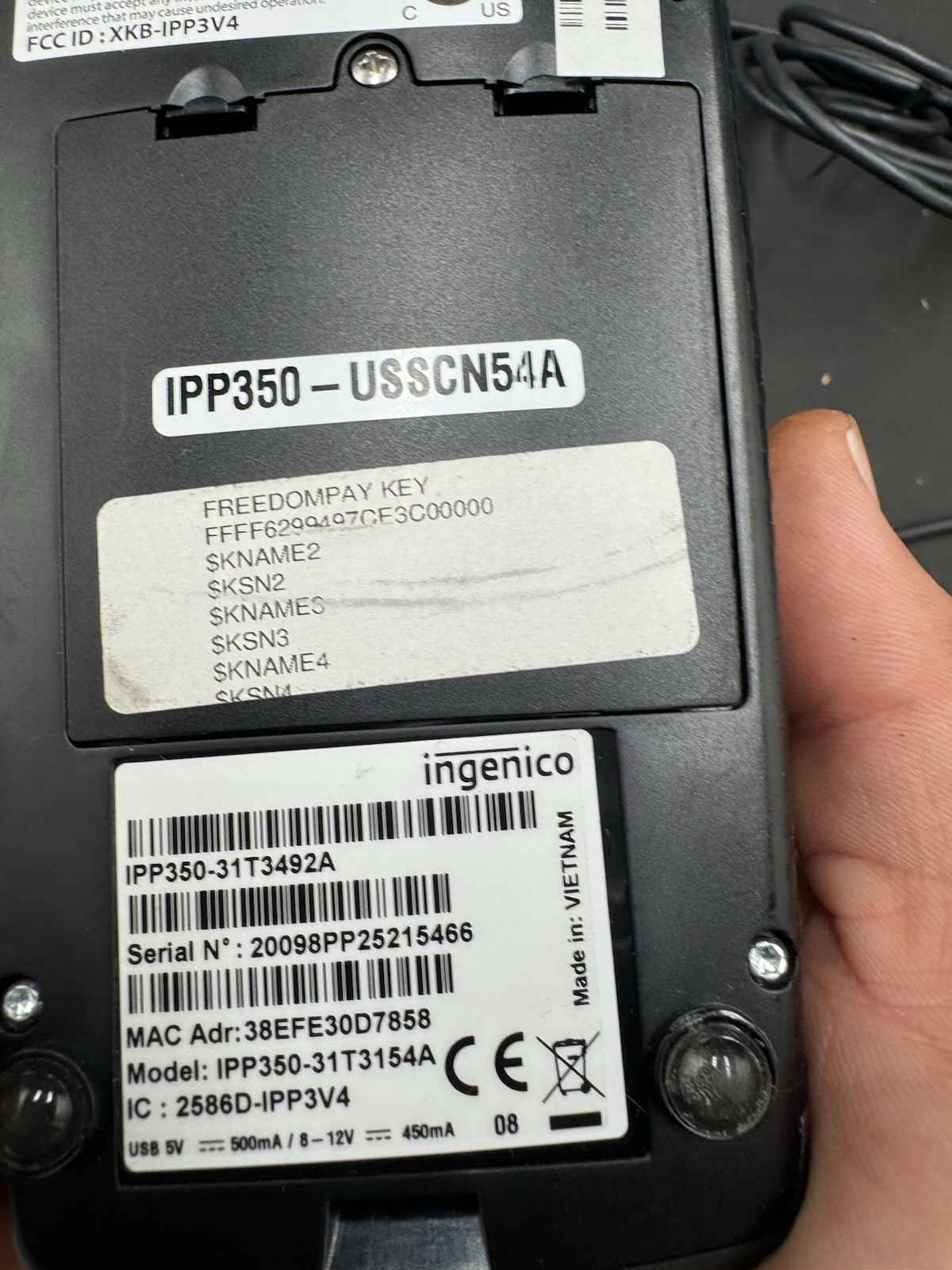 Ingenico IPP 350 USB Credit Card Terminal.