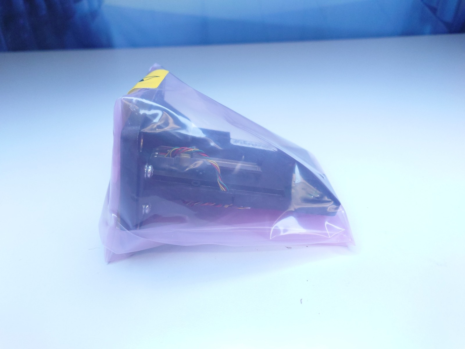 MagTek MT-215 21065140 Cabinet Slot Mount USB HID Magnetic Stripe Reader