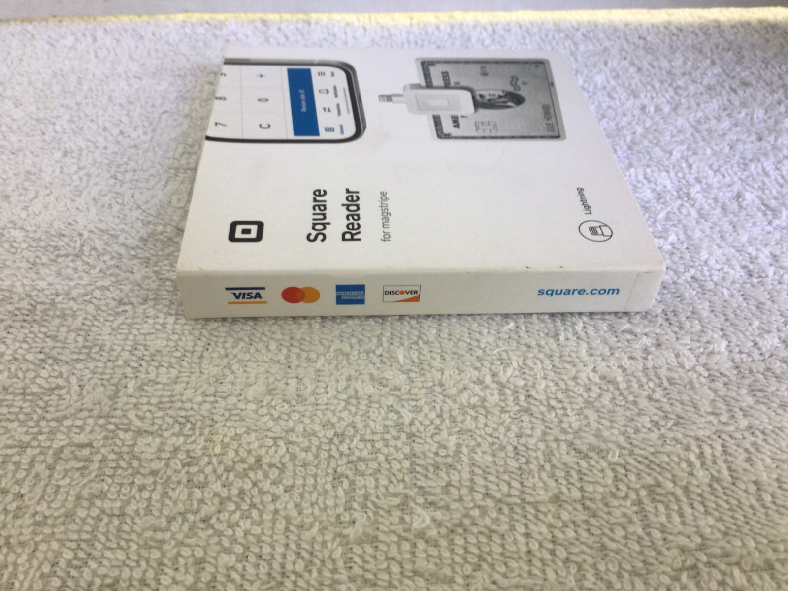 Square Reader for magstripe With Lightning Connector