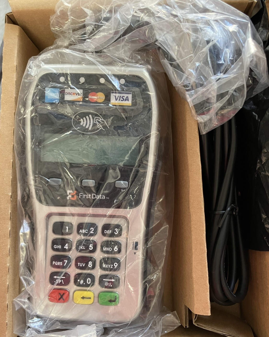First Data FD-35 Credit Card Reader