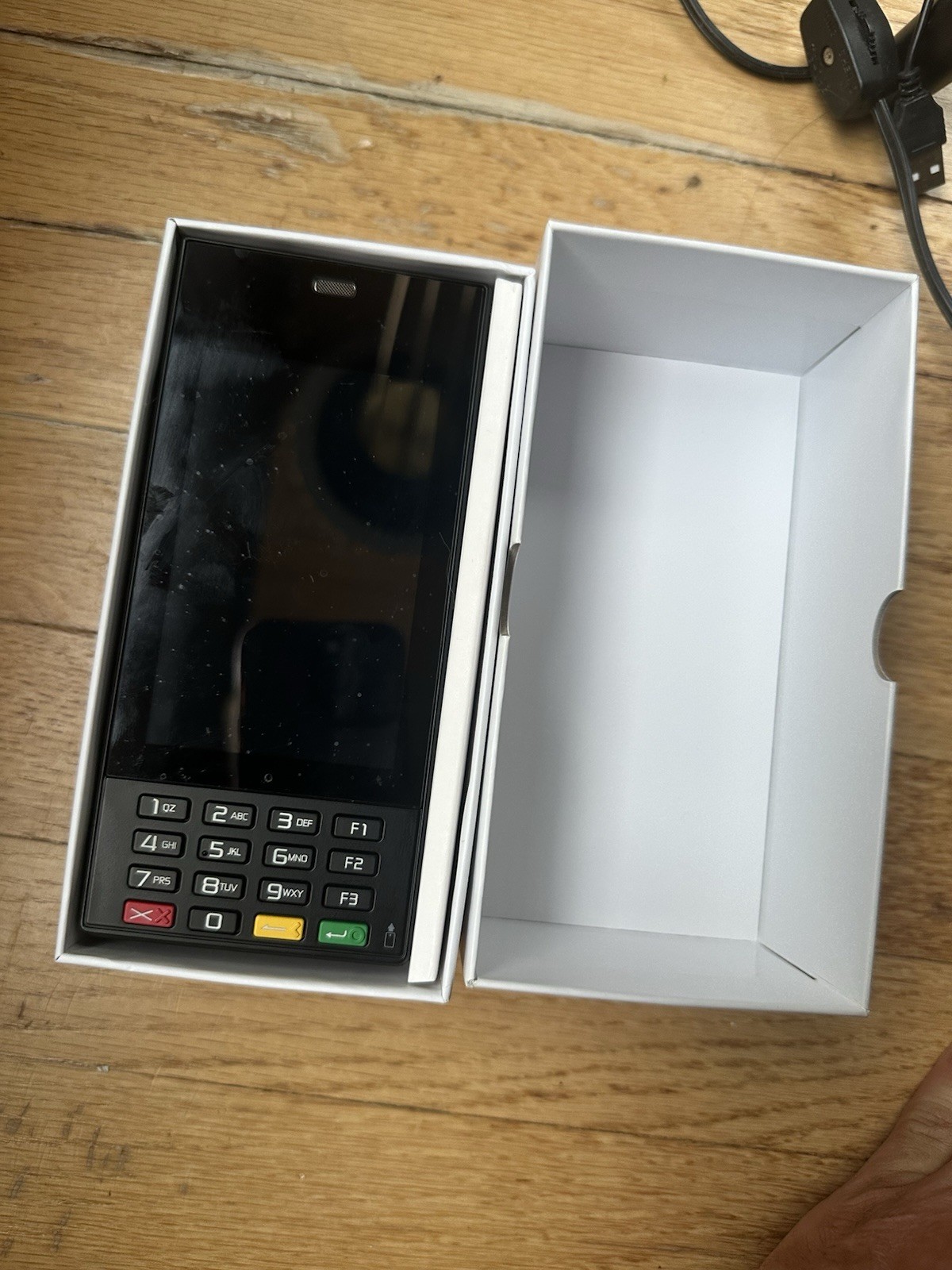 Genius WSX2 Powered by BBPOS Wireless Hand Held POS Credit Card Reader POS – NEW