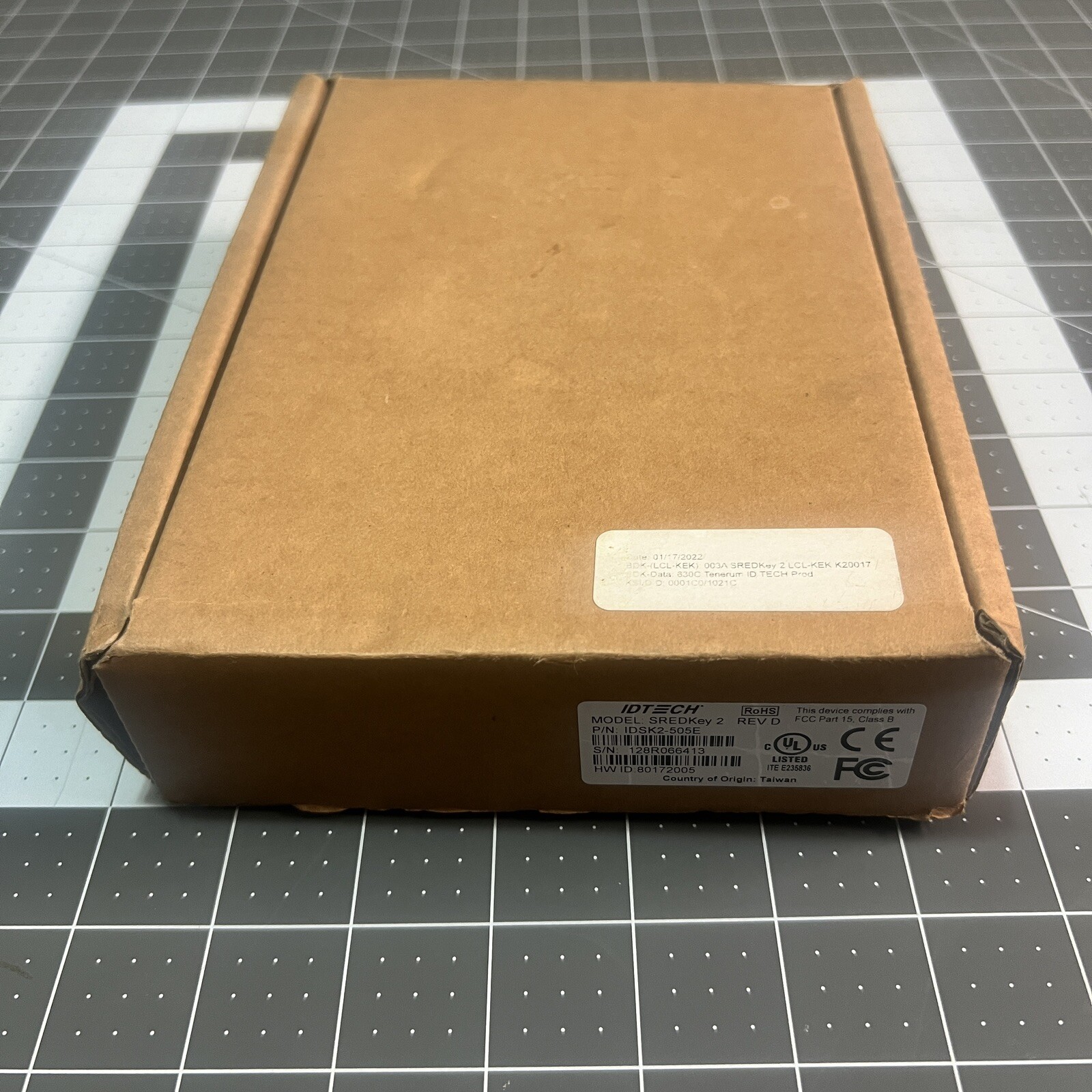 ID TECH SREDKey 2 IDSK2-534E USB 10-Key Keypad with MagStripe Reader