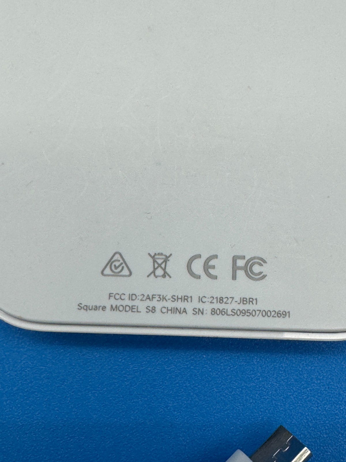 Square Model S8 Contactless Payment Card Reader Bluetooth NFC EMV chip