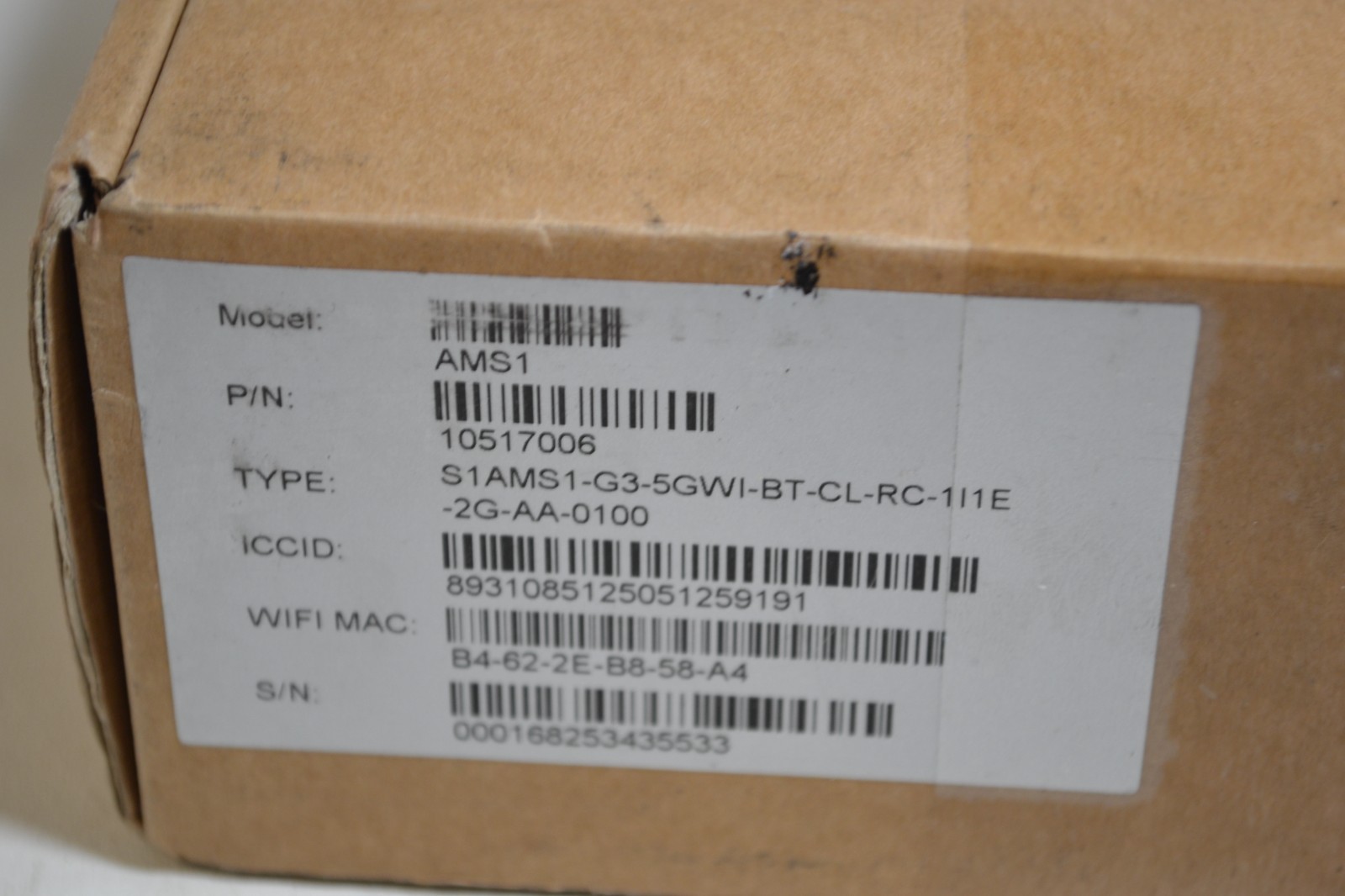 Adyen AMS1 Point of Sale Terminal 10517006 S1AMS1-G3-5GWI-BT-CL-RC-1I1E-2G-AA-01