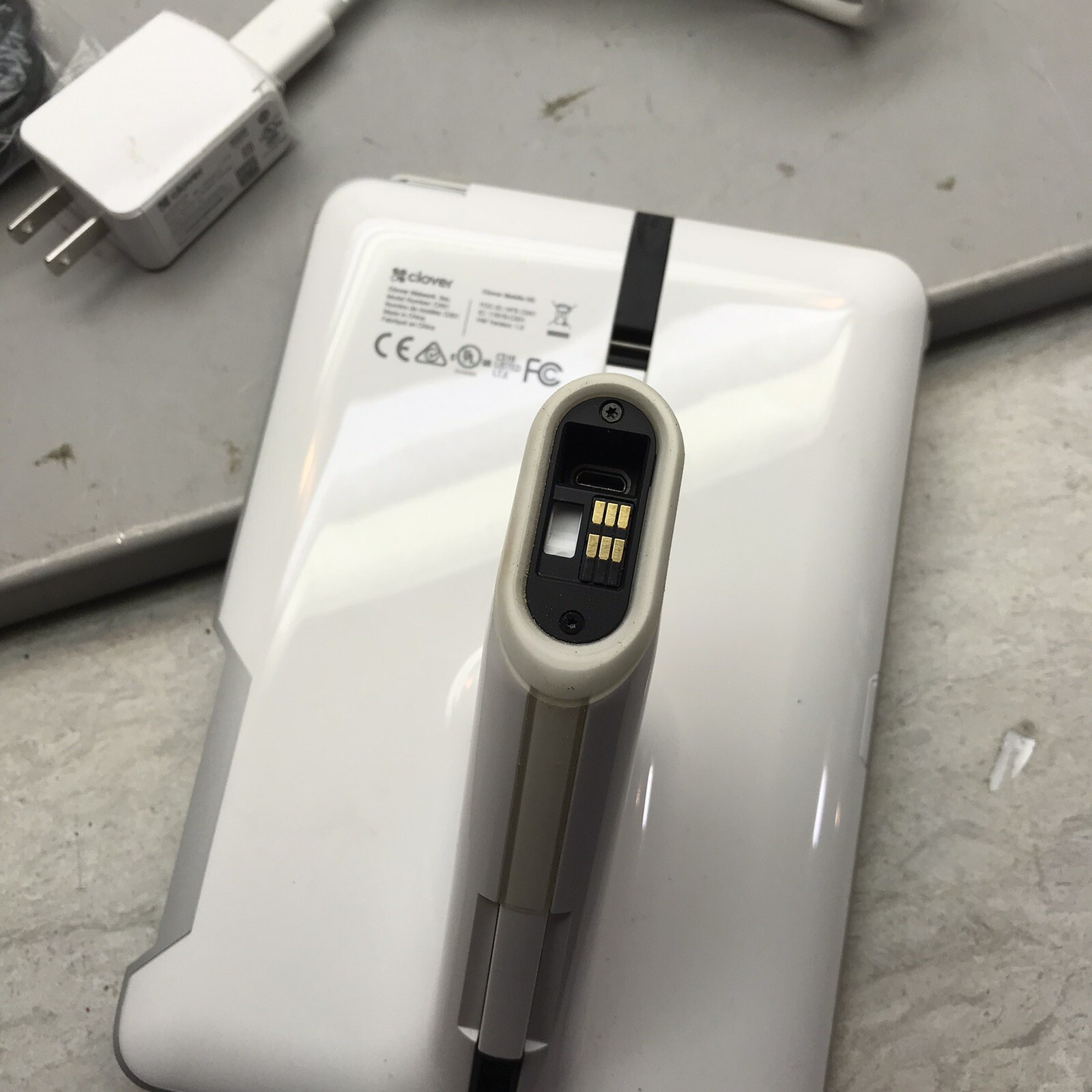 Clover C201 Mobile Portable POS Device Touchscreen w/Card Reader & Barcode SCNR