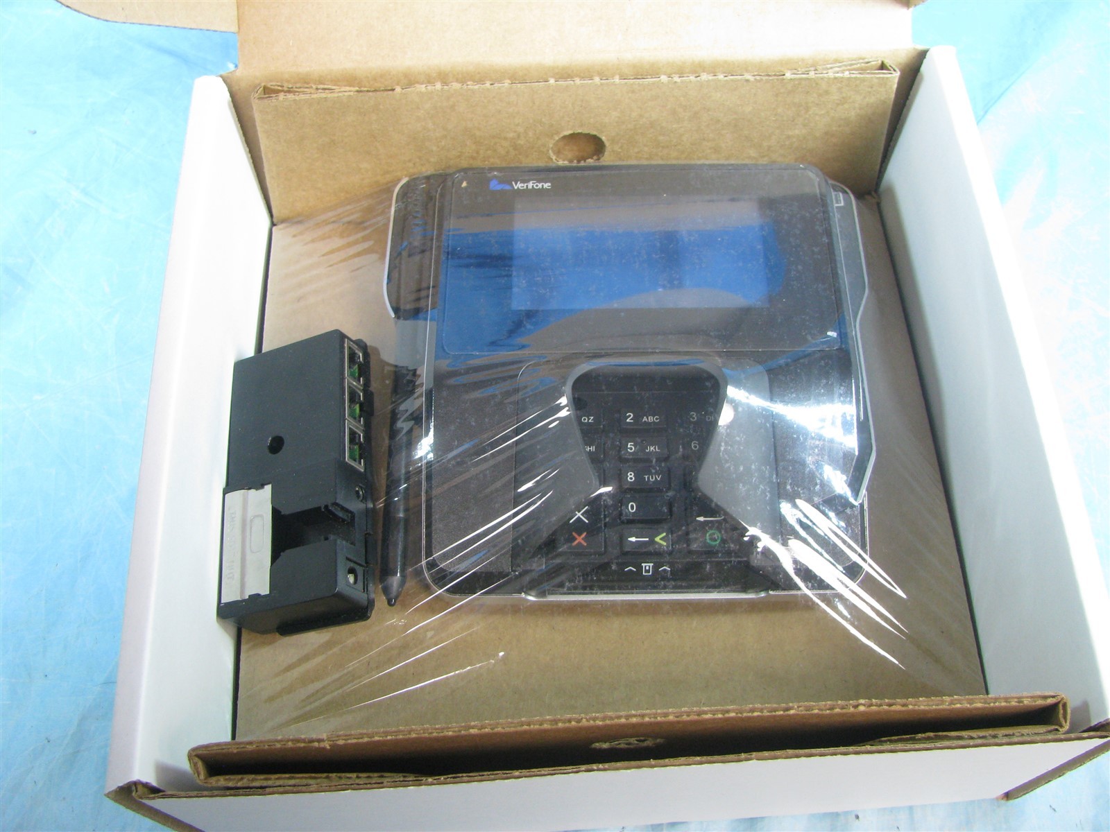 VeriFone MX 915 M177-409-01-R Credit Card Pinpad Terminal Machine w/ Chip Reader