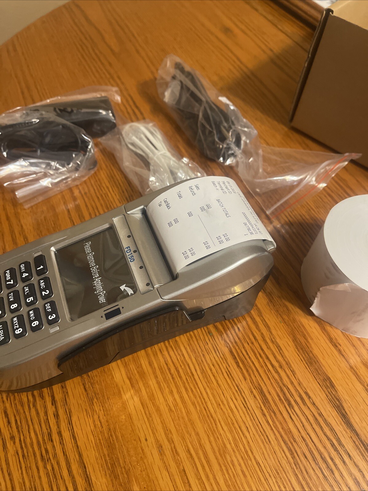 First Data FD150 Credit Card Machine! Slightly Used Condition With All Cords!